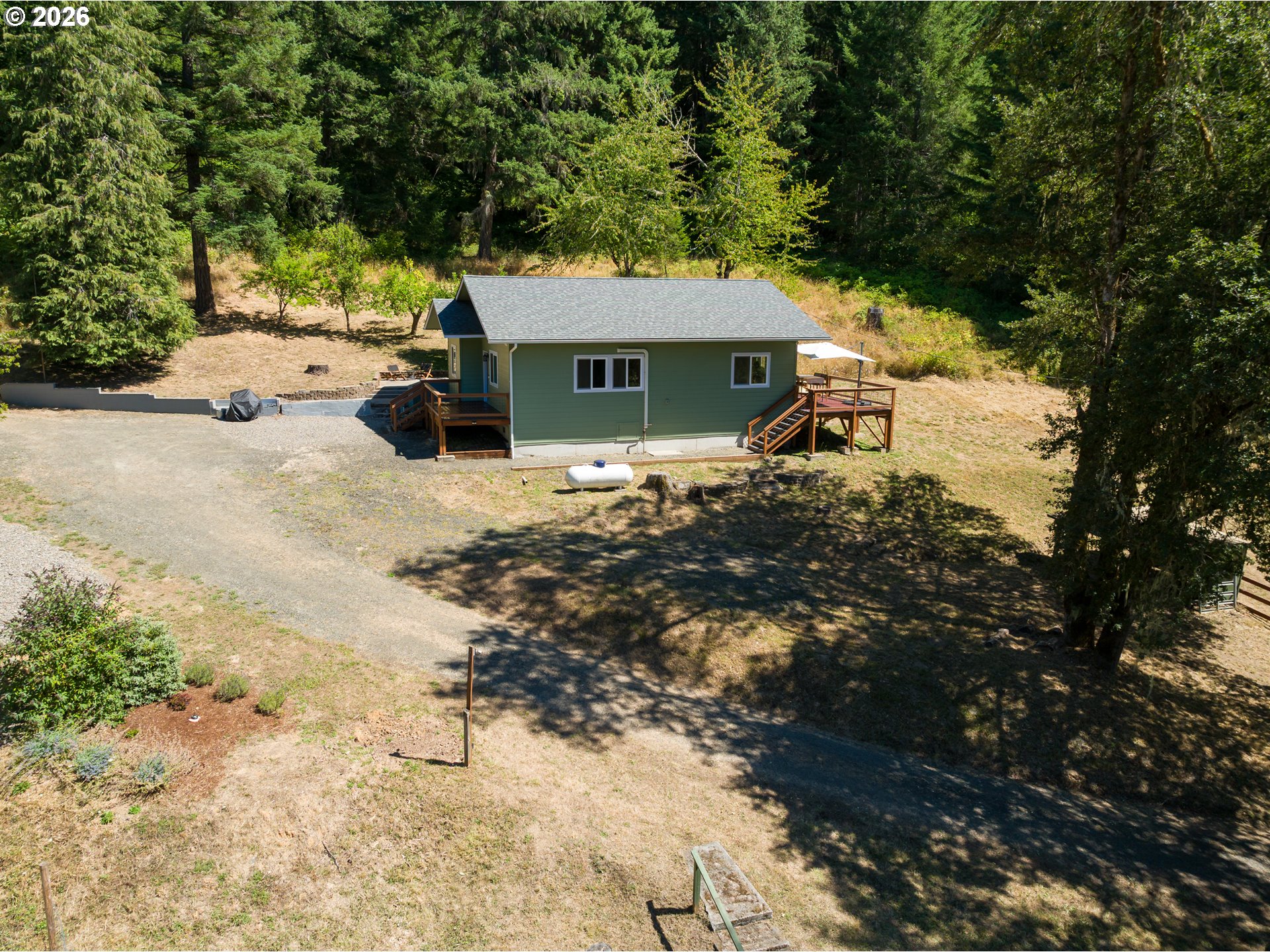 295 Wolf Valley Dr Property Photo 3