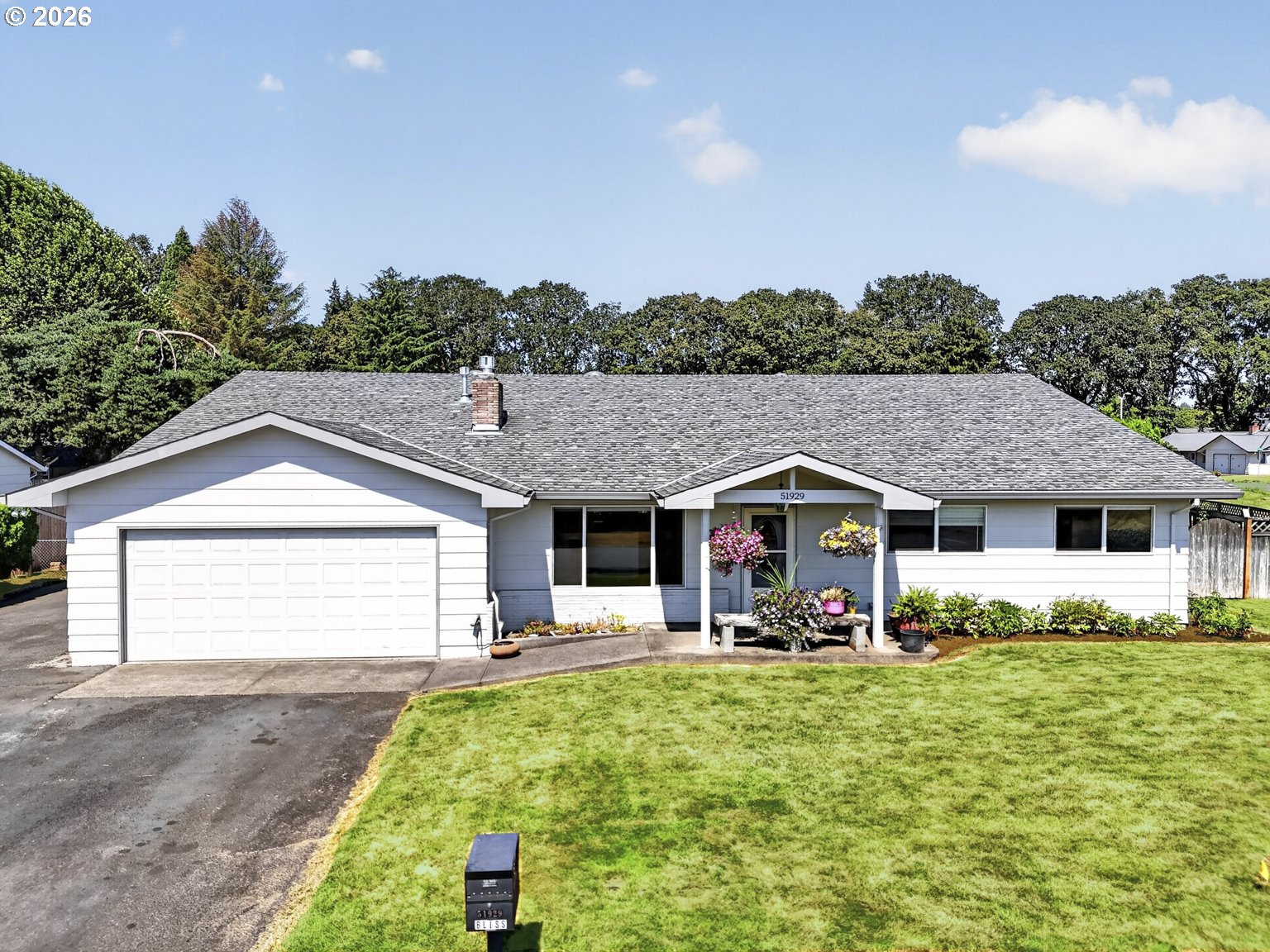 51929 Se Woodmere Ct Property Photo 1