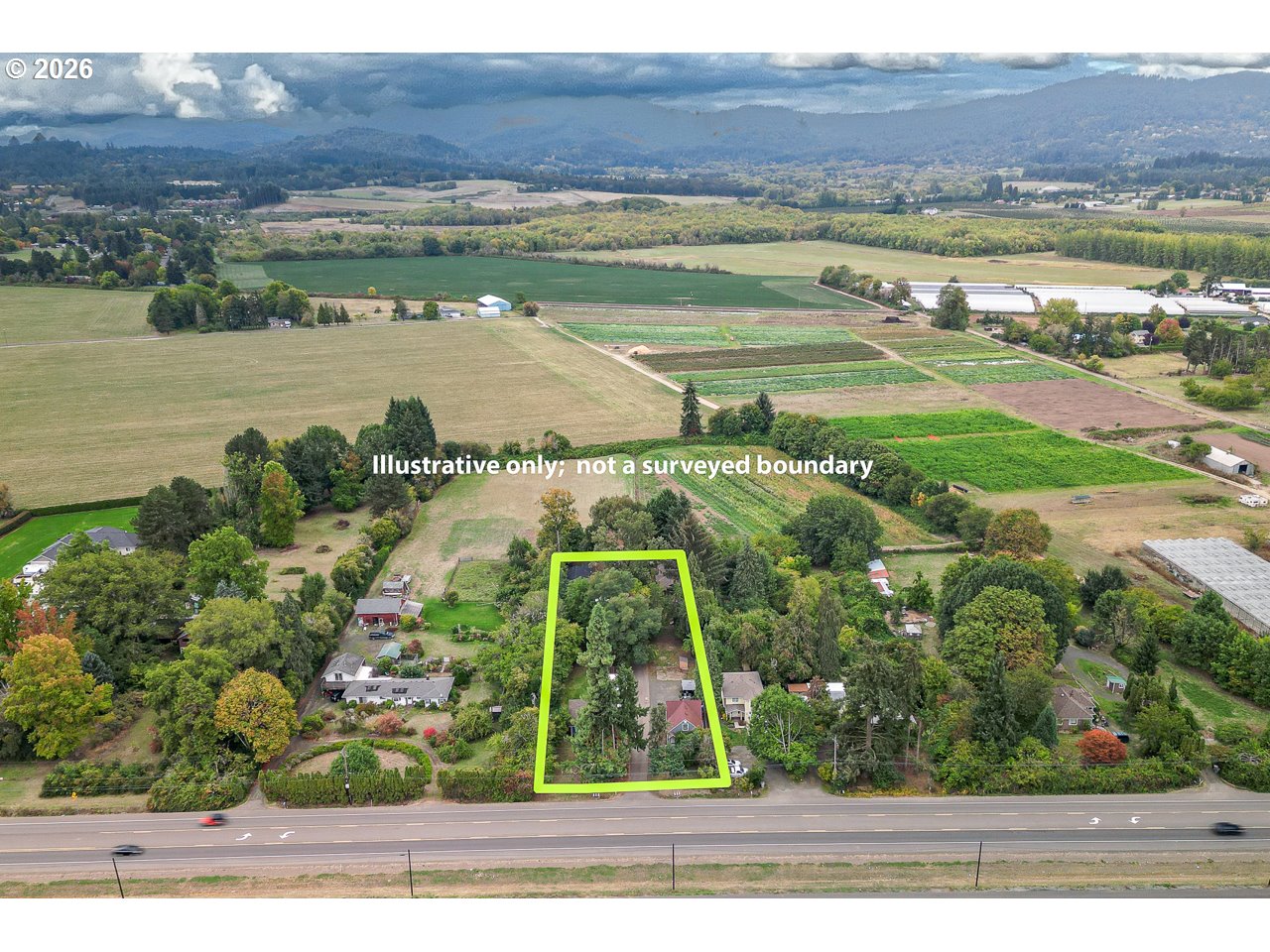 4270 Ne Highway 20 Property Photo 4