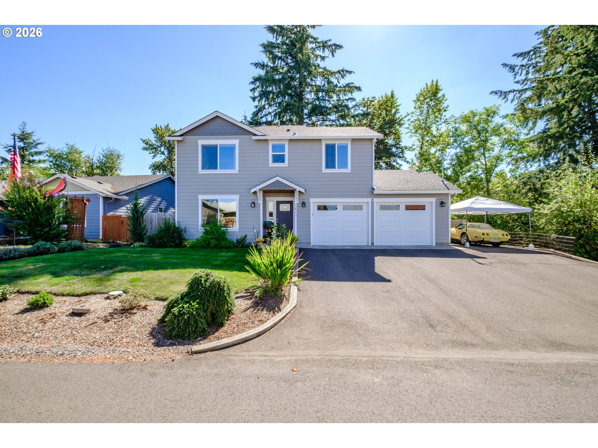 1873 Grape Loop Property Photo 1