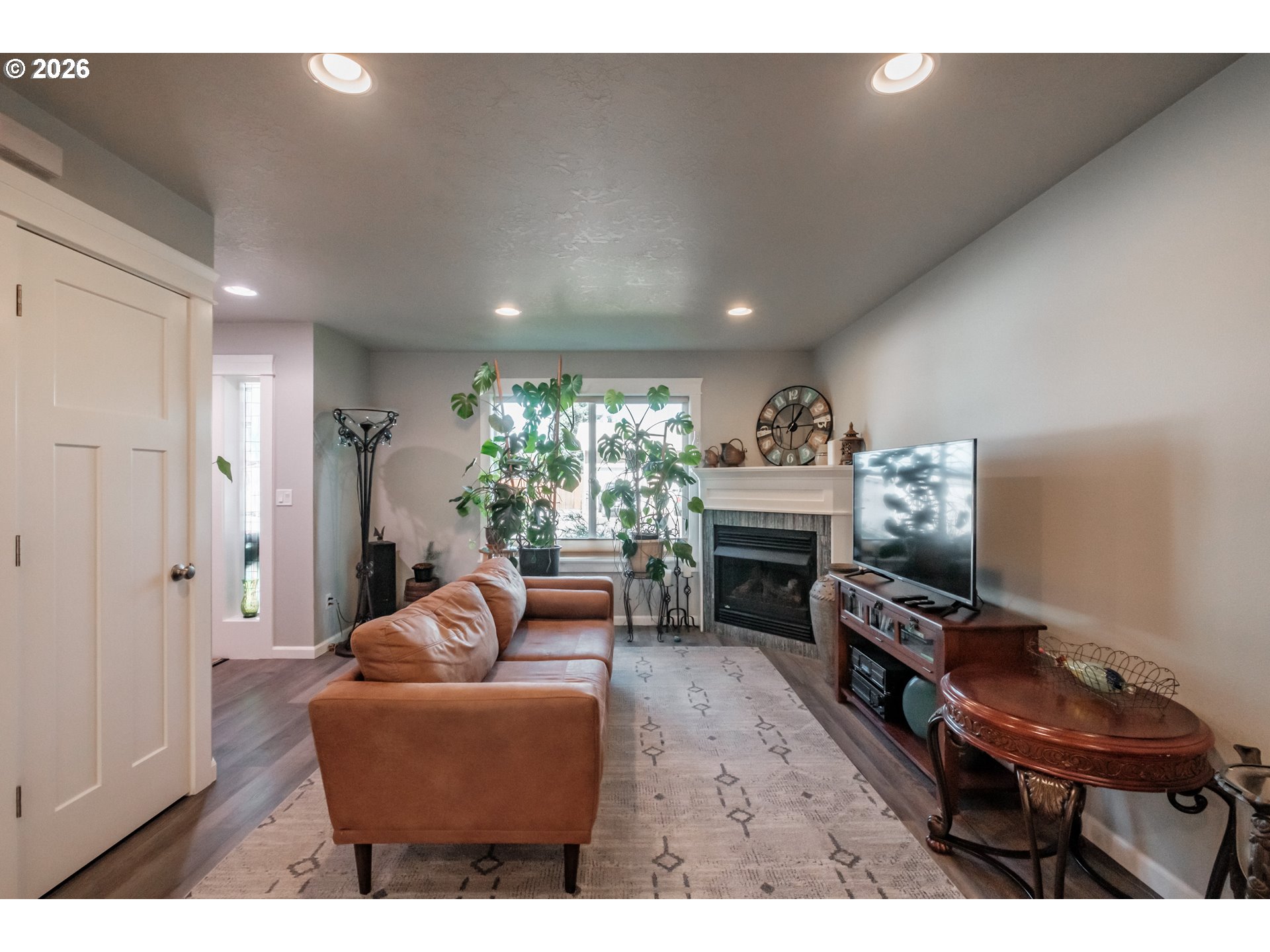 1873 Grape Loop Property Photo 9