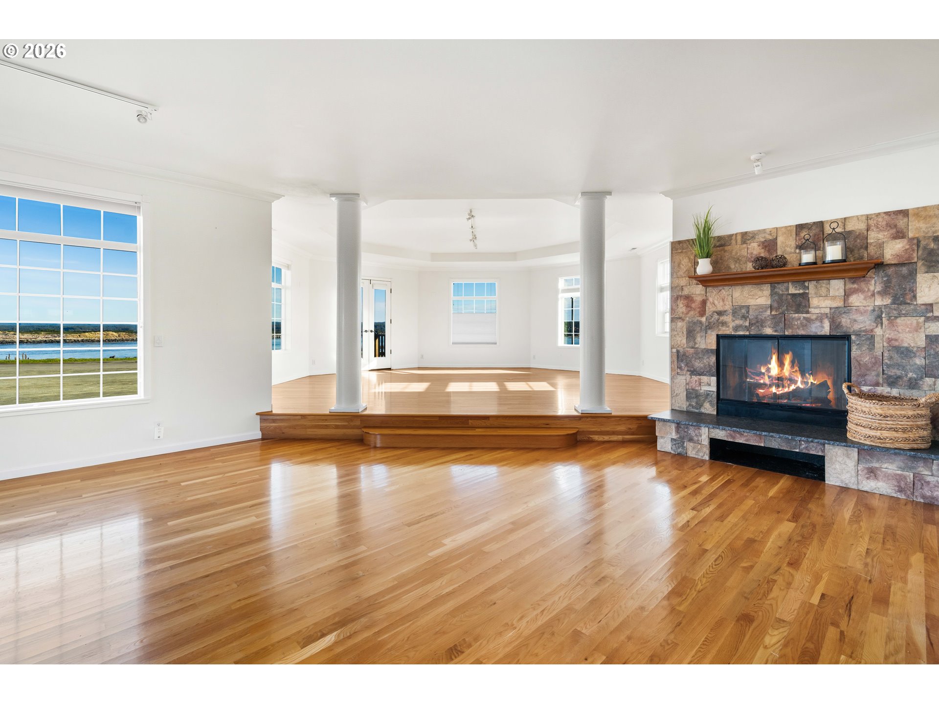 323 Madison Ave Property Photo 16