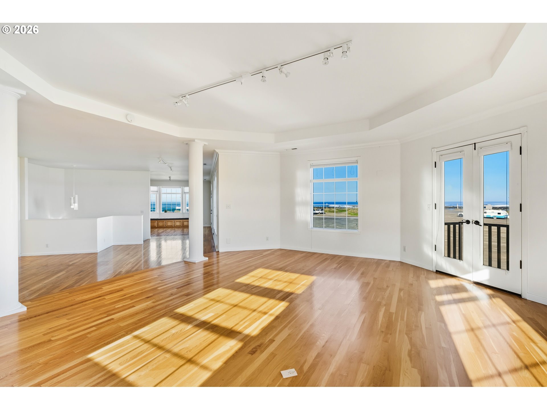 323 Madison Ave Property Photo 18