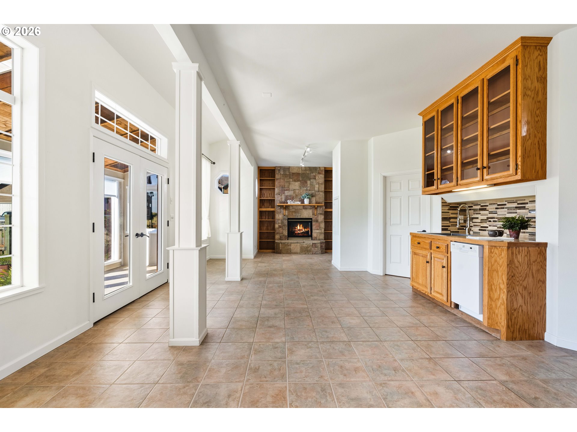 323 Madison Ave Property Photo 39