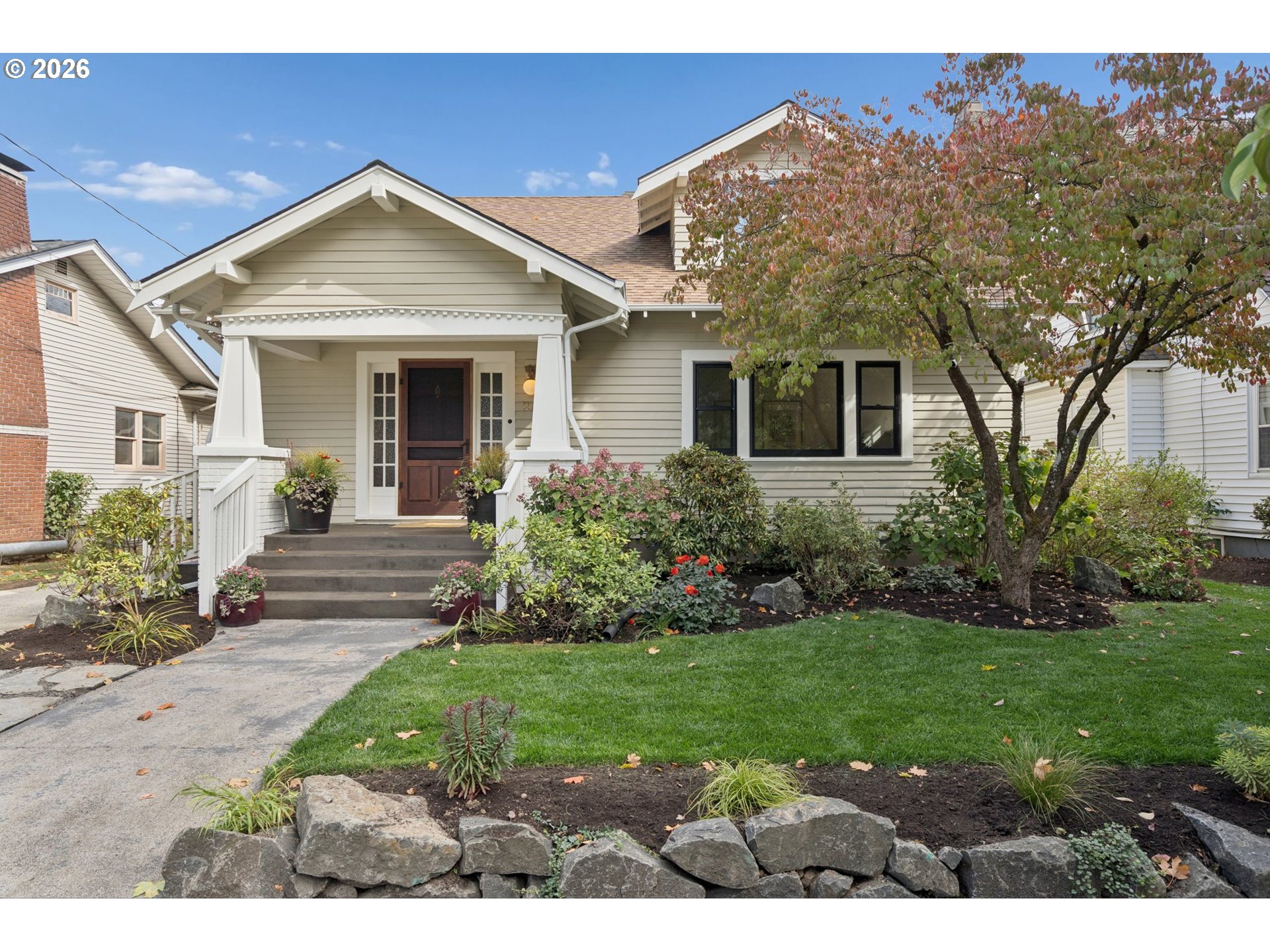 2746 NE 25TH AVE