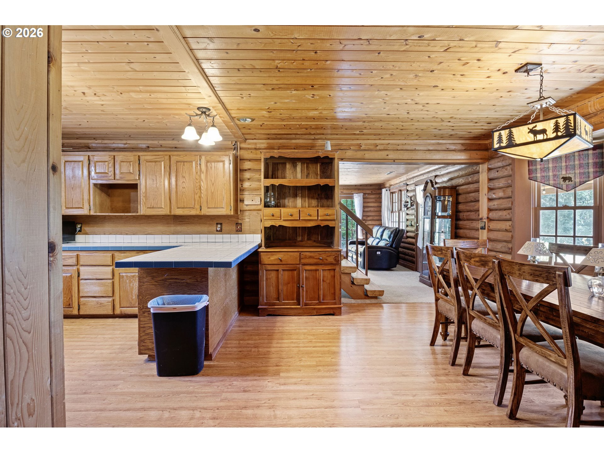 993 Kirkendahl Rd Property Photo 14