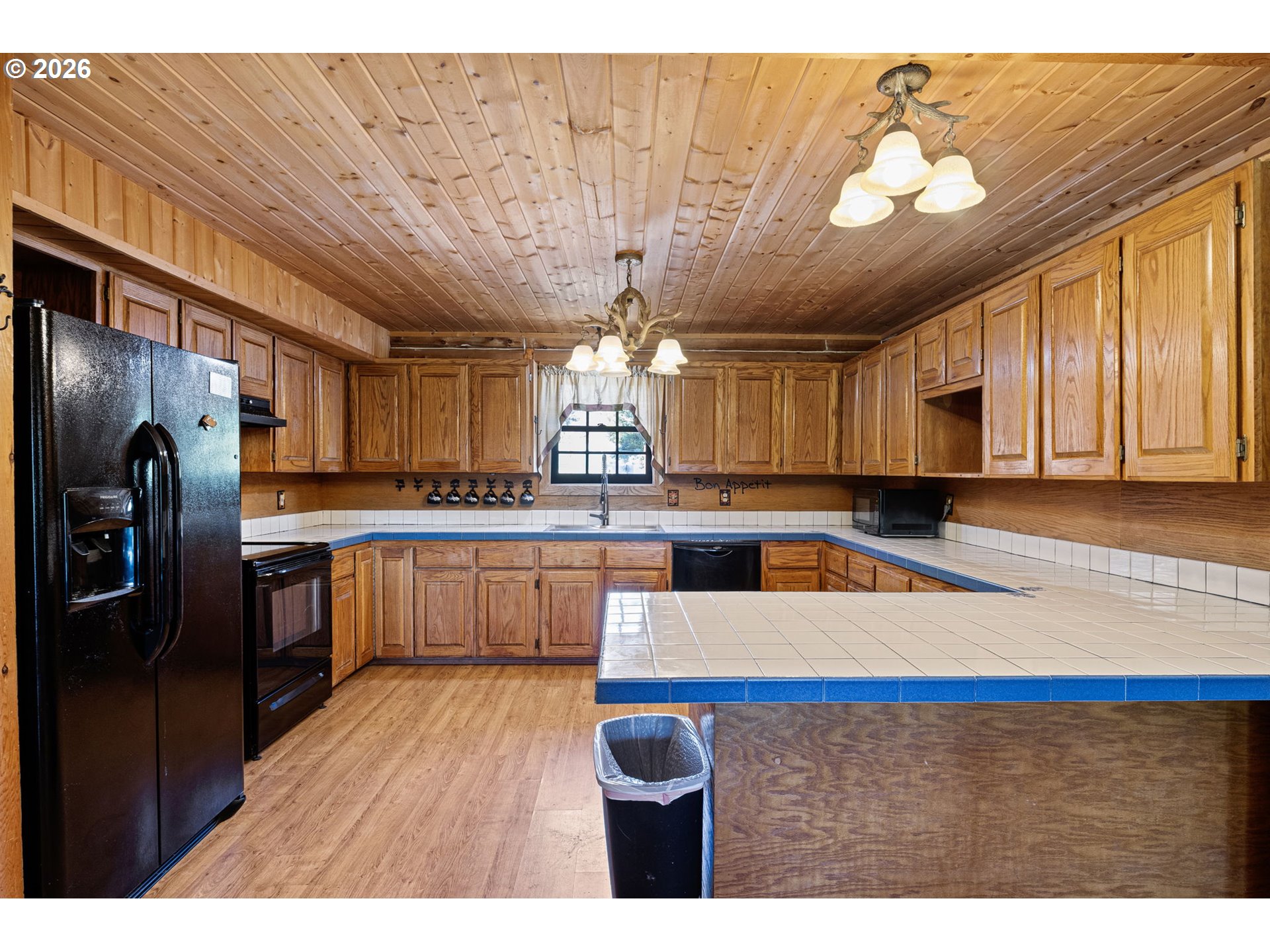 993 Kirkendahl Rd Property Photo 15