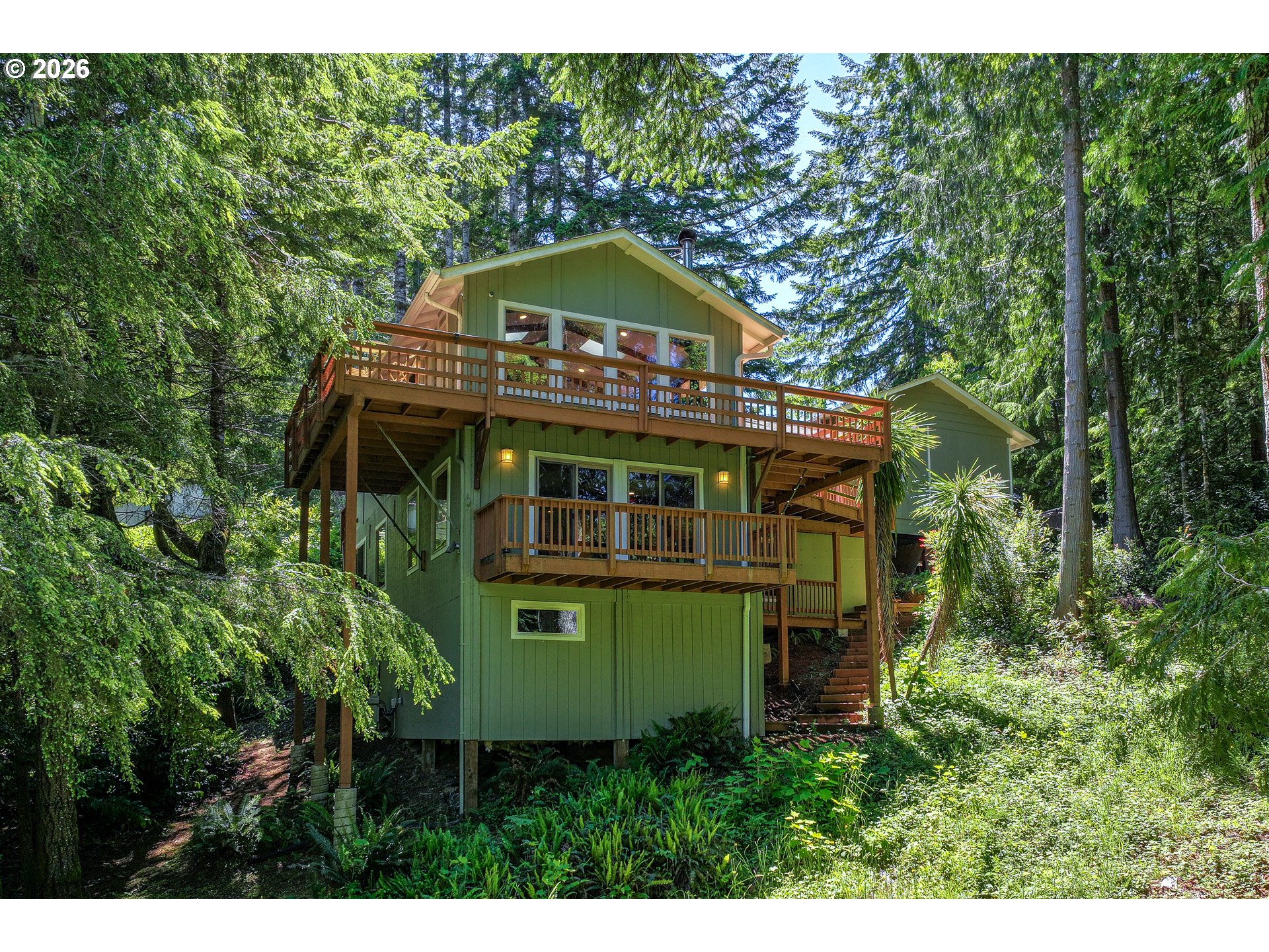4995 Lake Dr Property Photo 11
