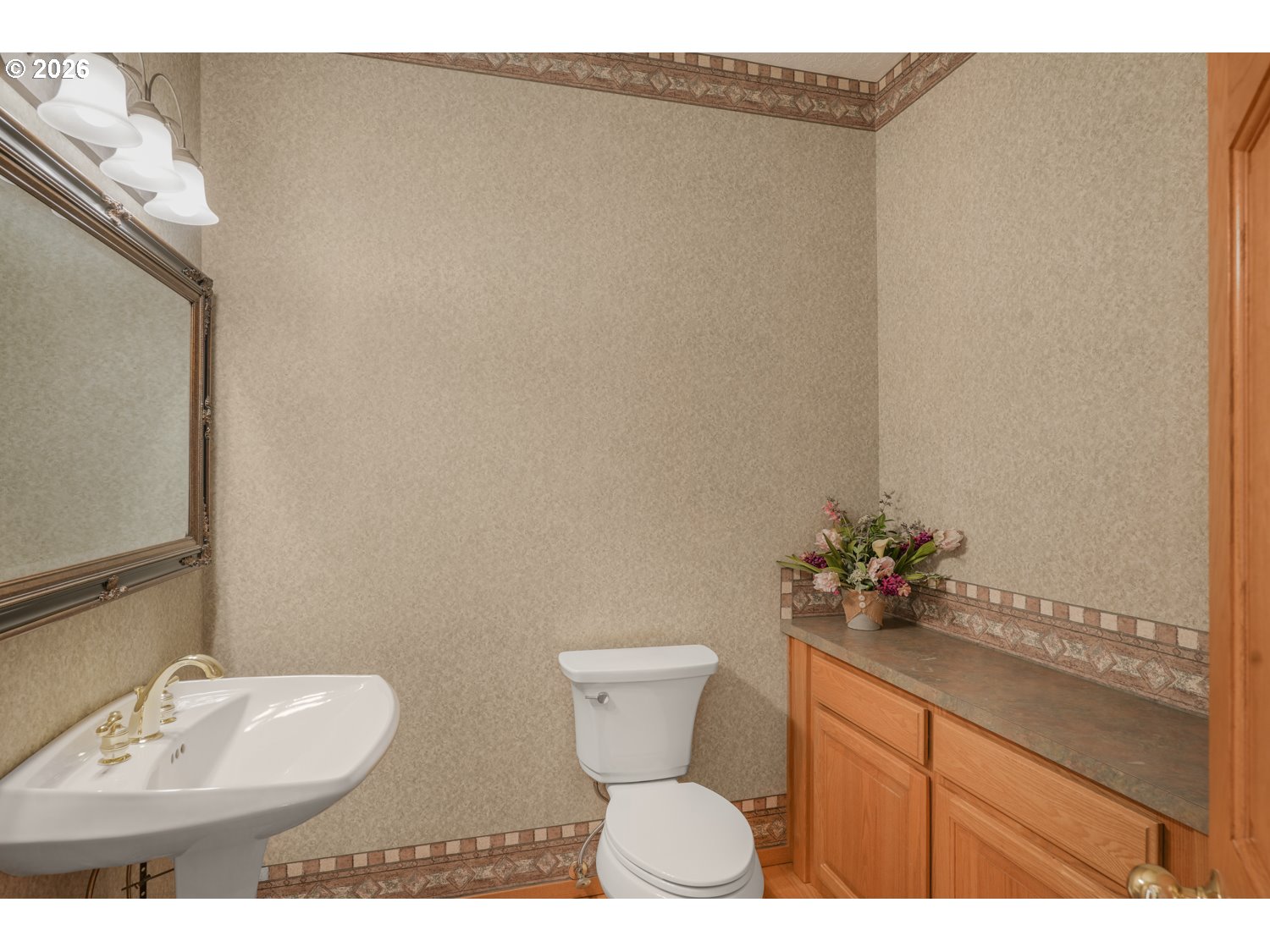 233 Eagle Crest Dr Property Photo 23