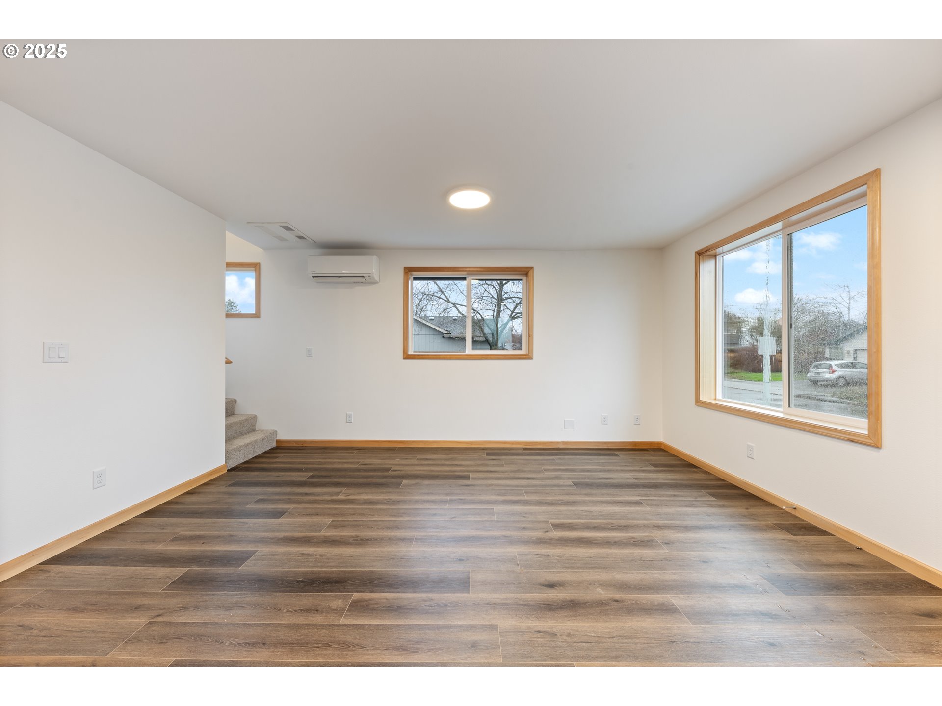 5275 Forest Ln Property Photo 10