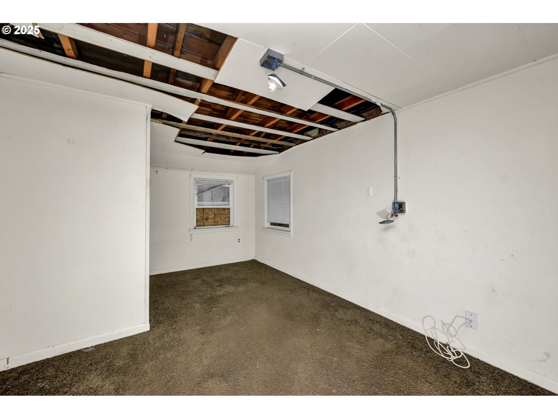 168 N Cleveland St Property Photo 10
