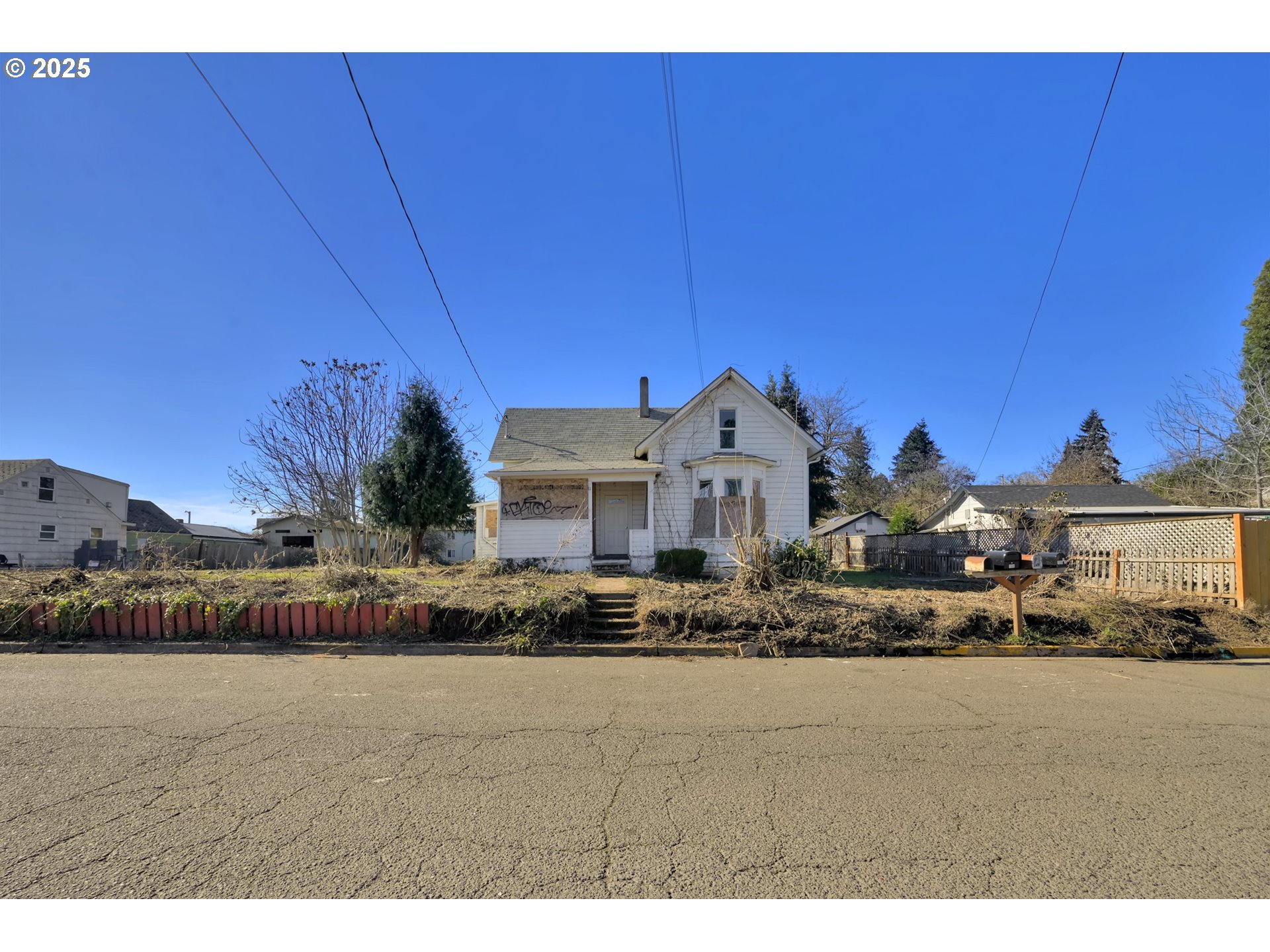 168 N Cleveland St Property Photo 28