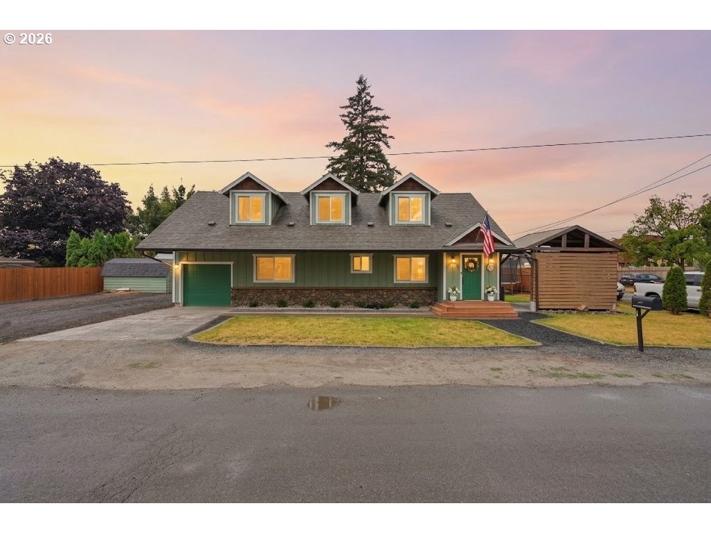 202 SE 3rd AVE