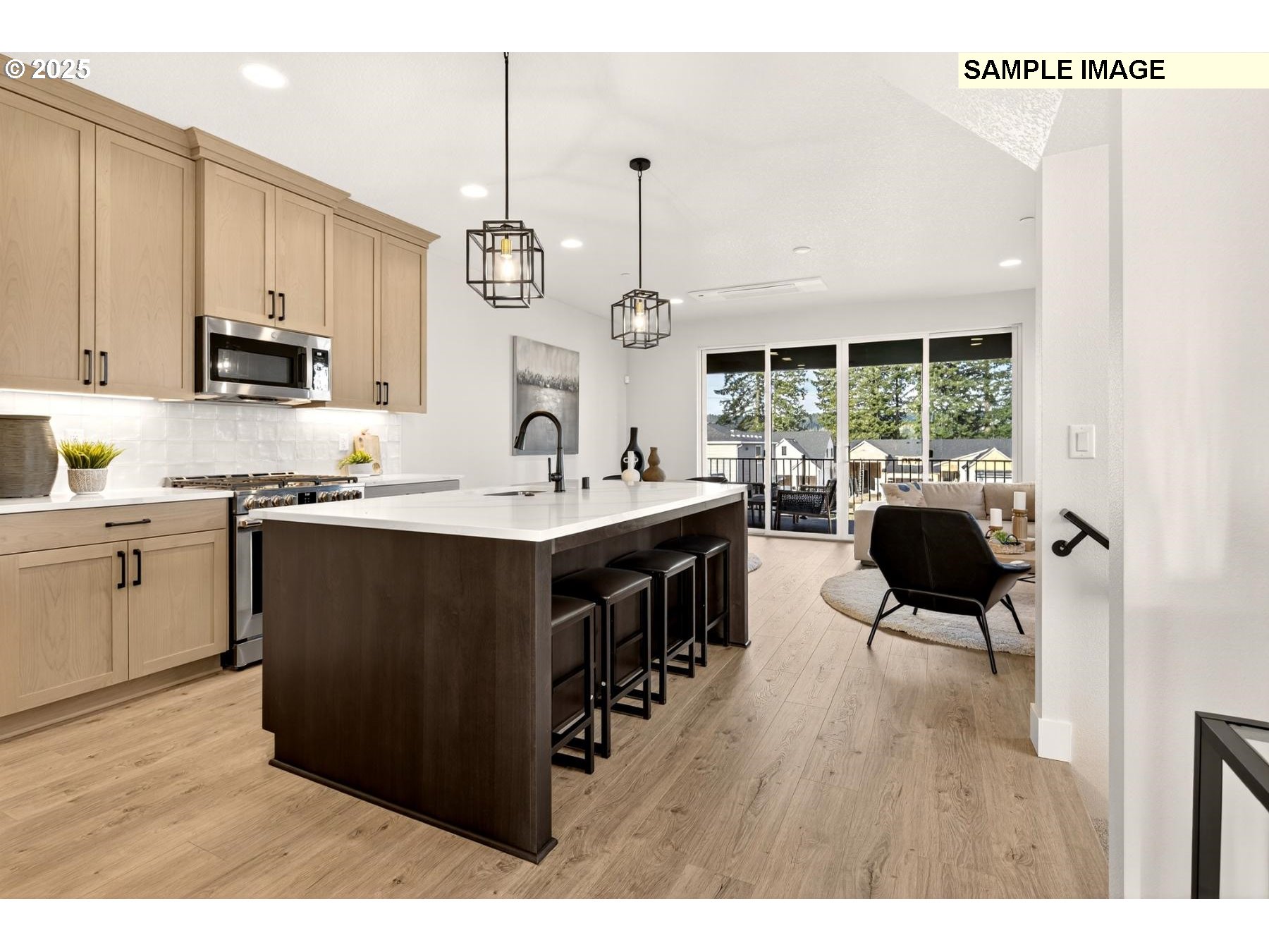 4699 Nw Camas Meadows Dr Property Photo 5
