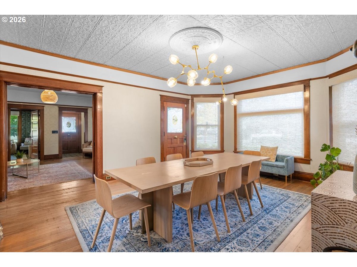 139 Sw I St Property Photo 11