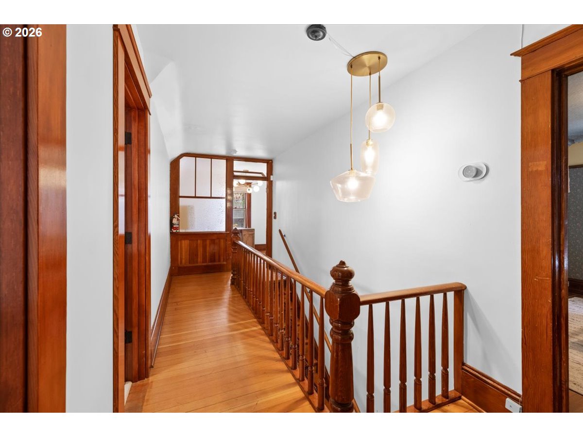 139 Sw I St Property Photo 22