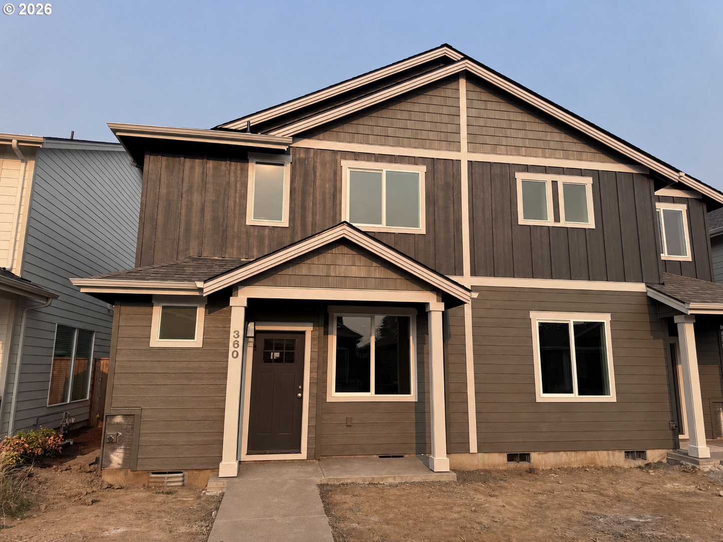 366 Se Shetterly Dr Property Photo 1