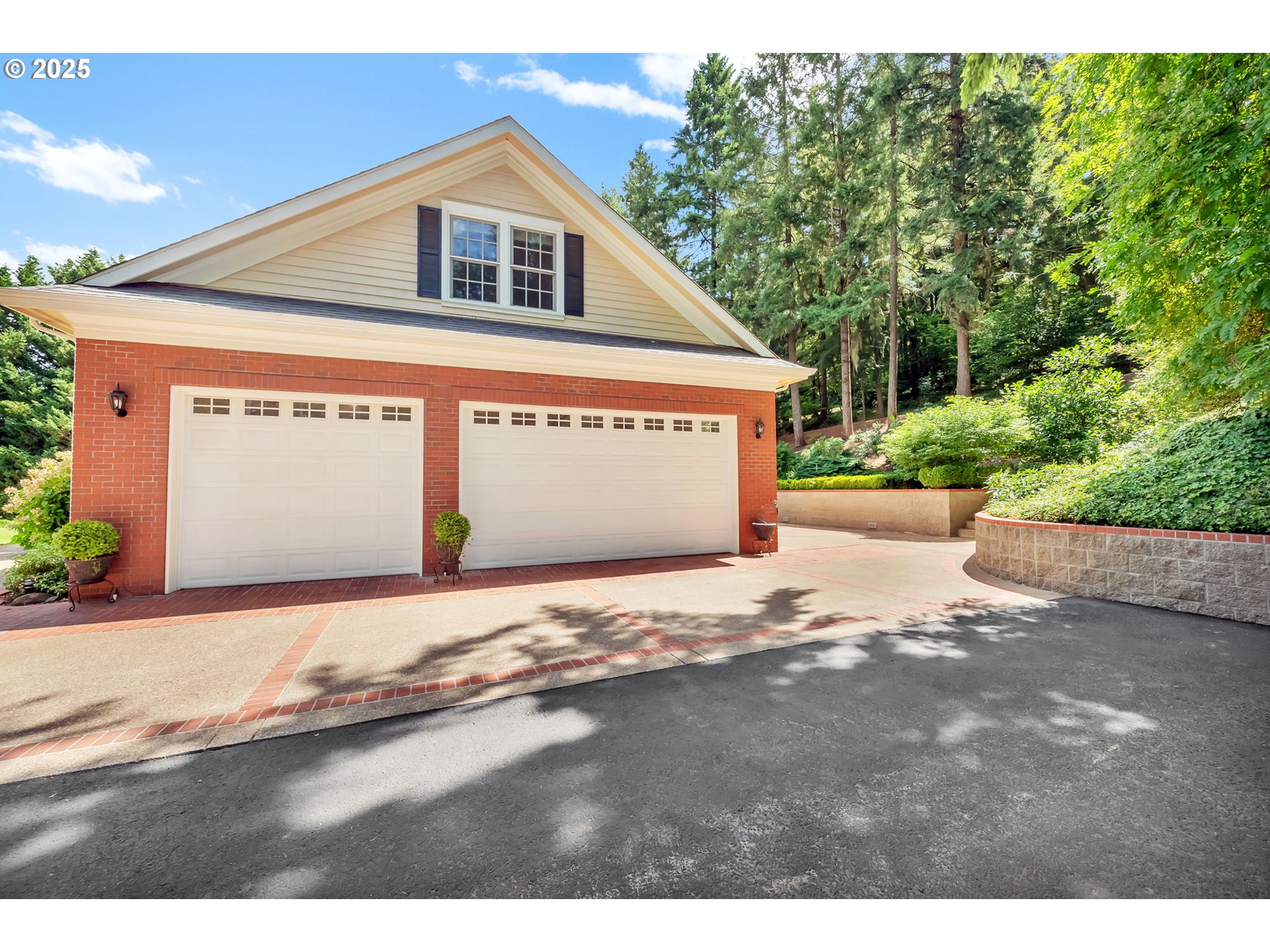 28408 Spencer Creek Rd Property Photo 8
