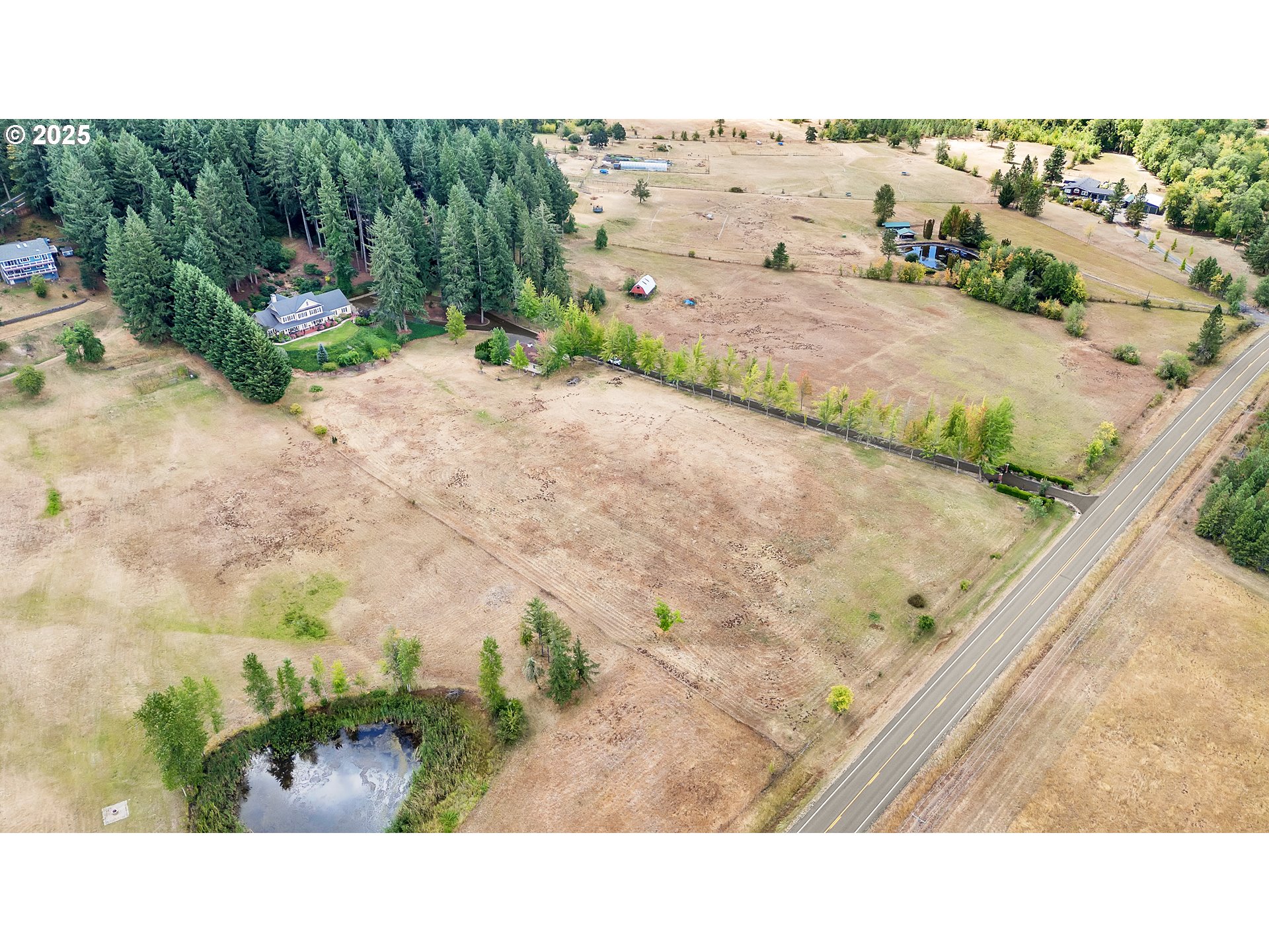 28408 Spencer Creek Rd Property Photo 11