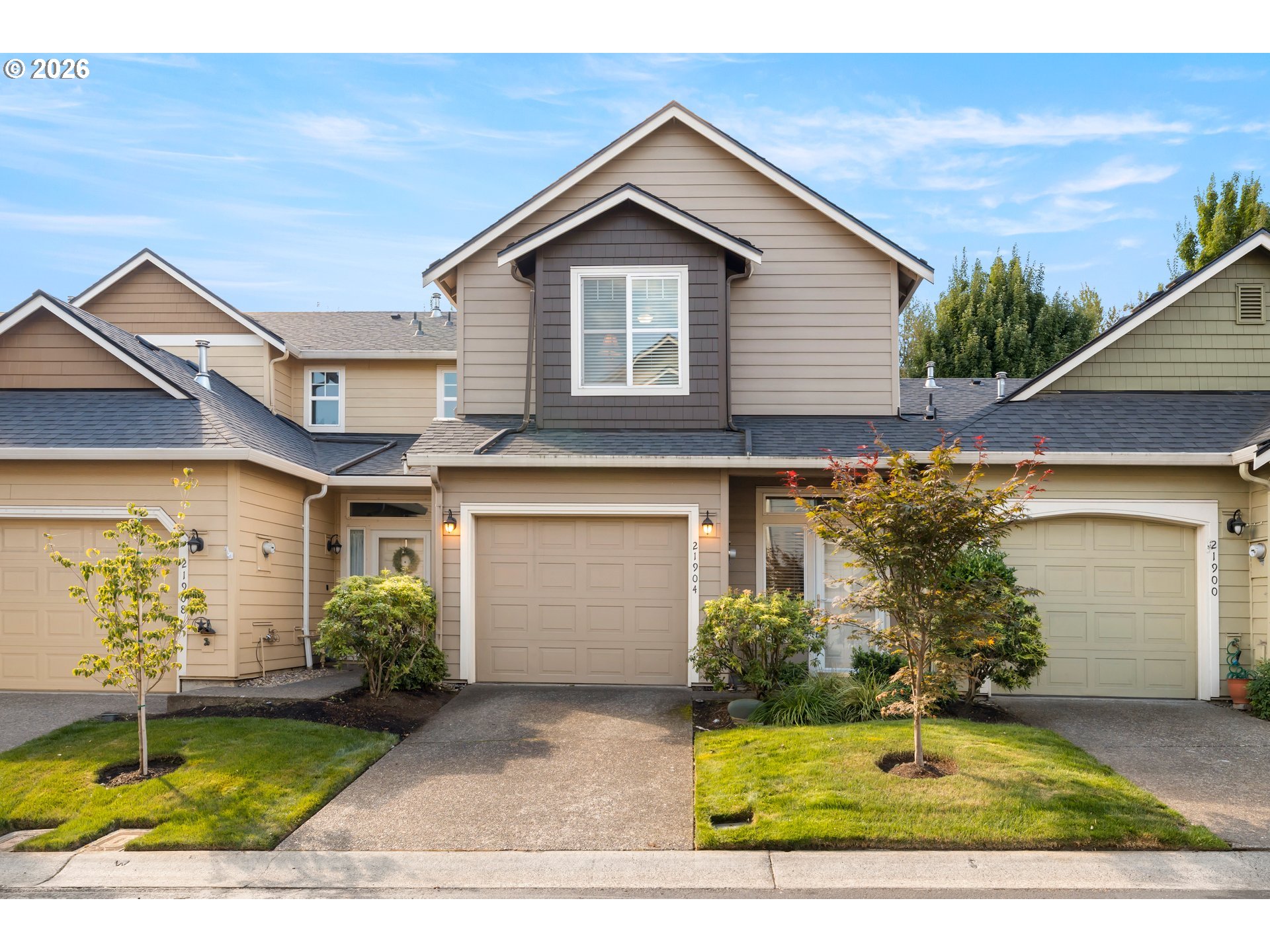 21904 Ne Larkspur Ln Property Photo 1