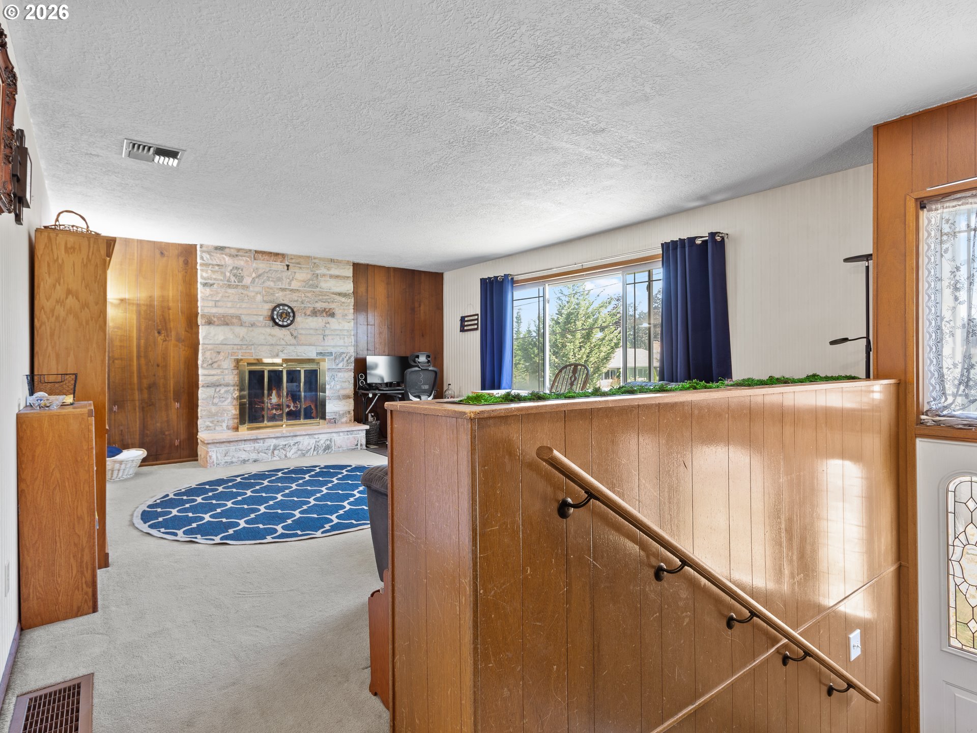 1801 E Laurel Dr Property Photo 8