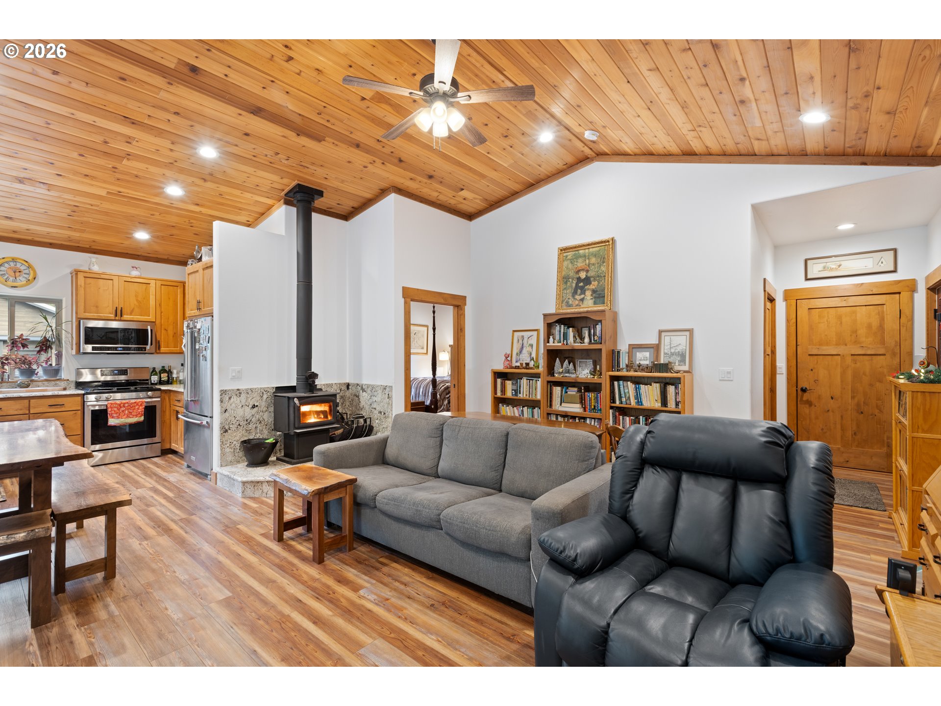 4696 Cow Creek Rd Property Photo 10