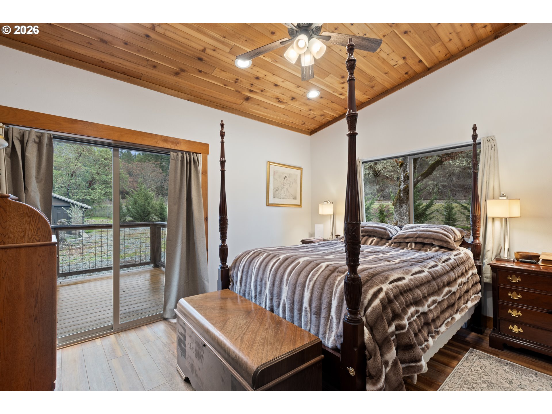 4696 Cow Creek Rd Property Photo 22