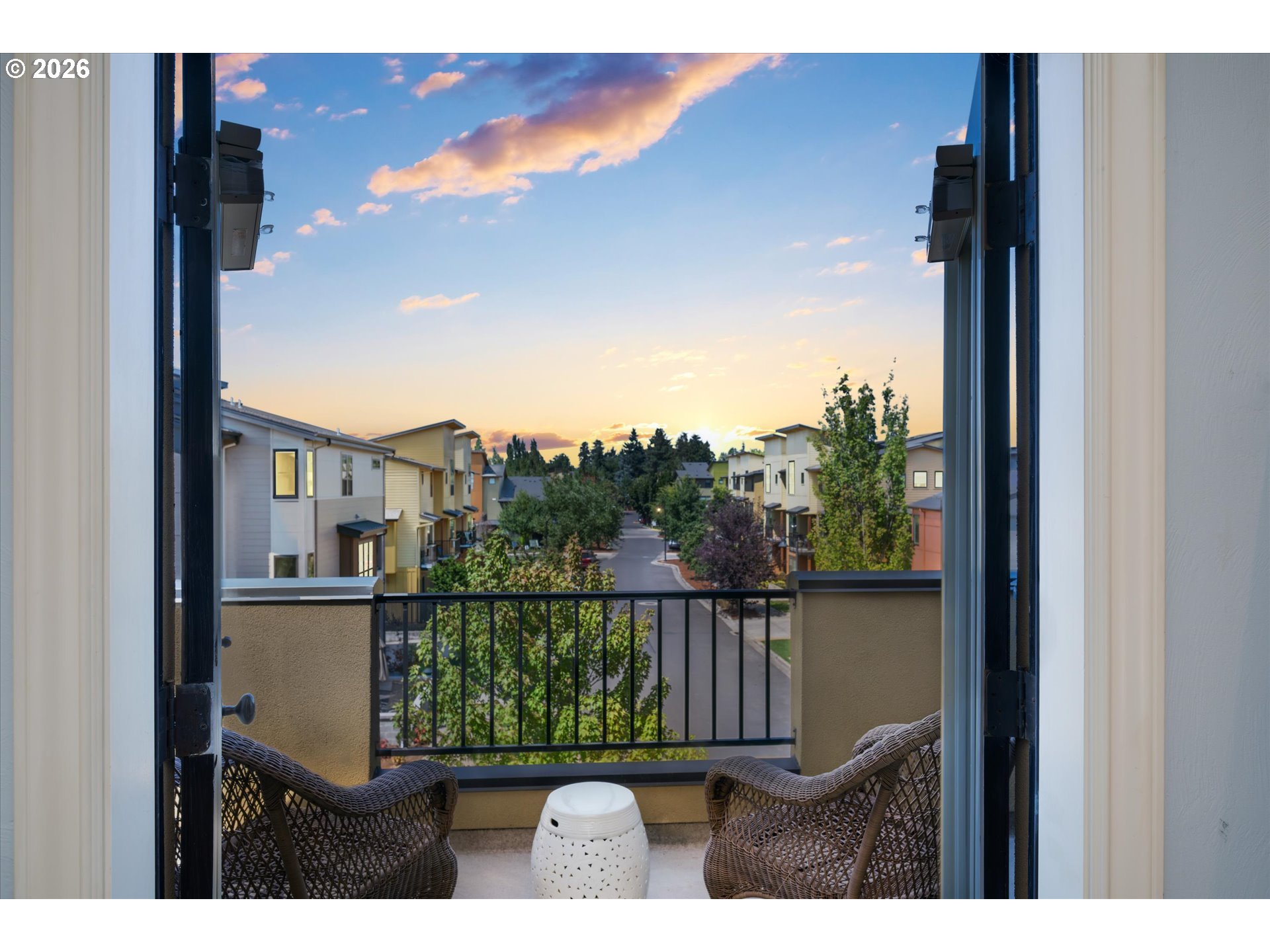 2883 Lord Byron Pl Property Photo 32