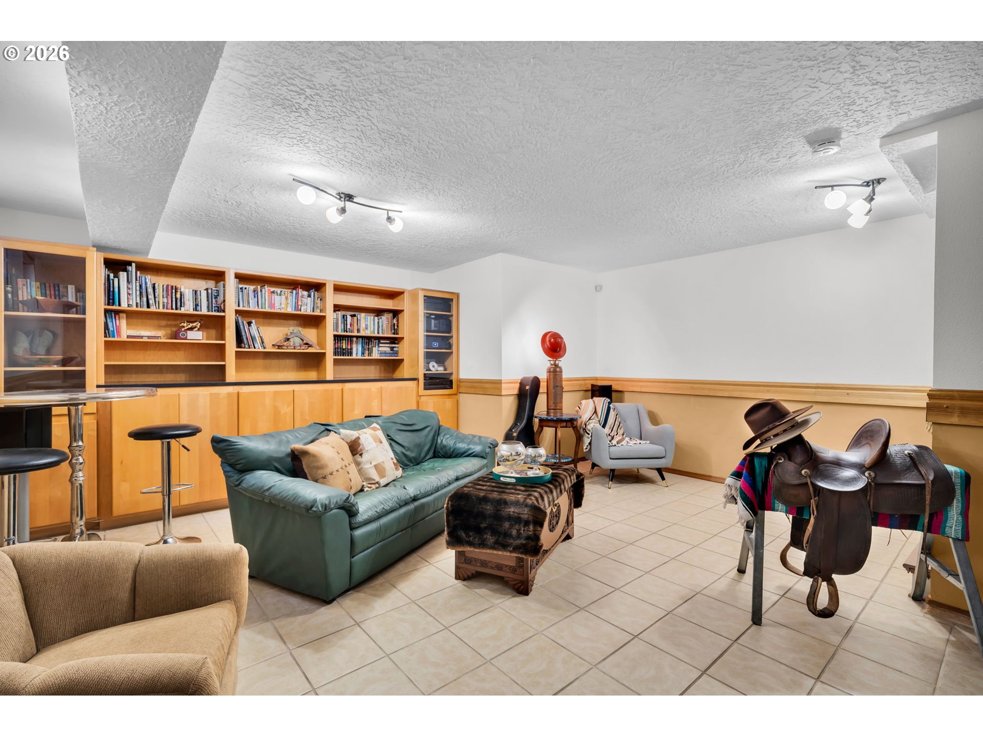 725 Nw Mawrcrest Dr Property Photo 35