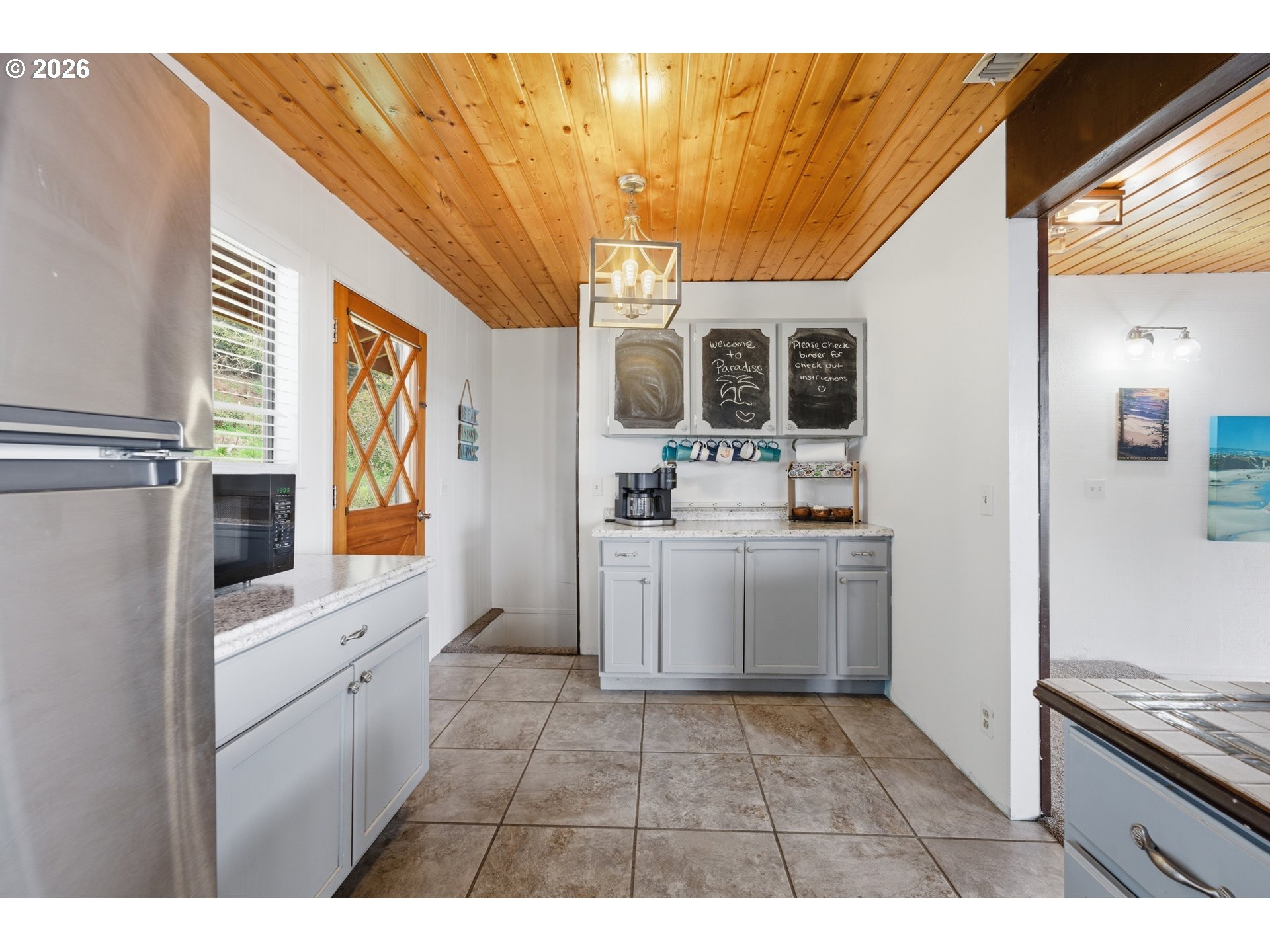 15629 Pelican Bay Dr Property Photo 14