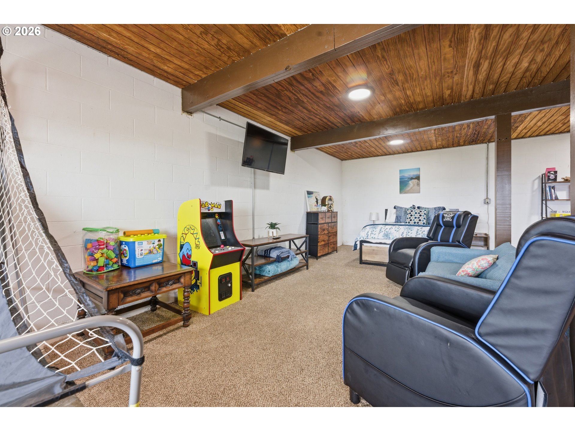 15629 Pelican Bay Dr Property Photo 28