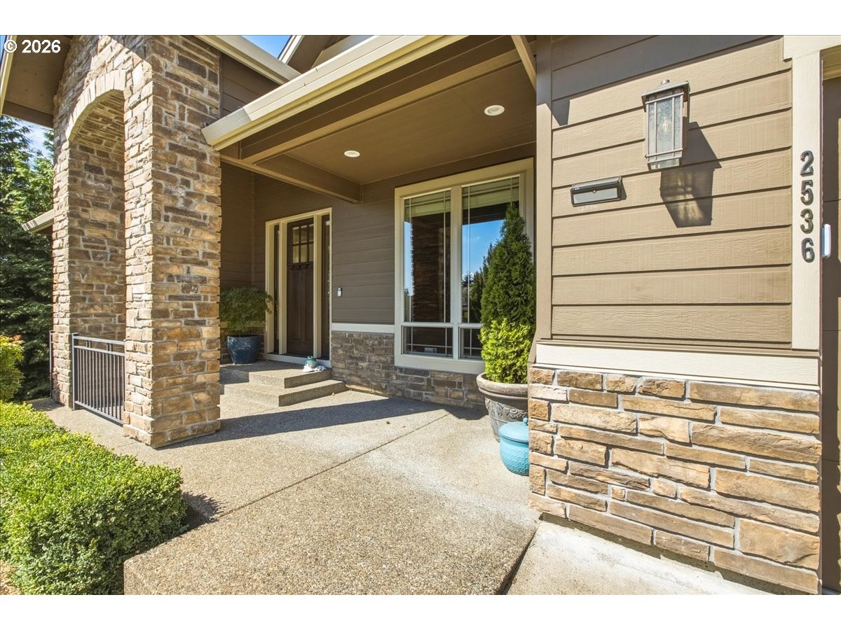 2536 Coeur D Alene Dr Property Photo 2