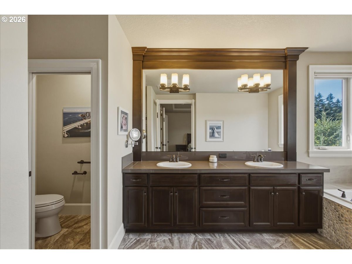 2536 Coeur D Alene Dr Property Photo 20