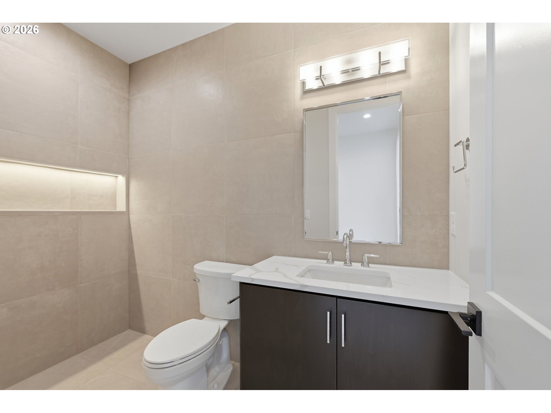 3412 Summit Sky Blvd Property Photo 17