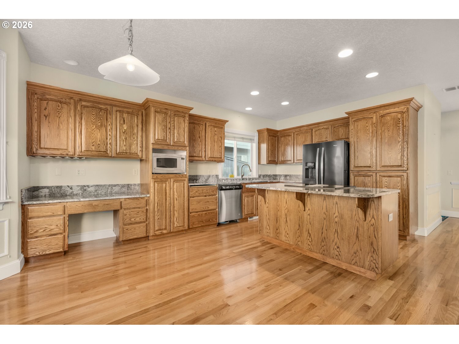 21223 Ne Shore Dr Property Photo 11
