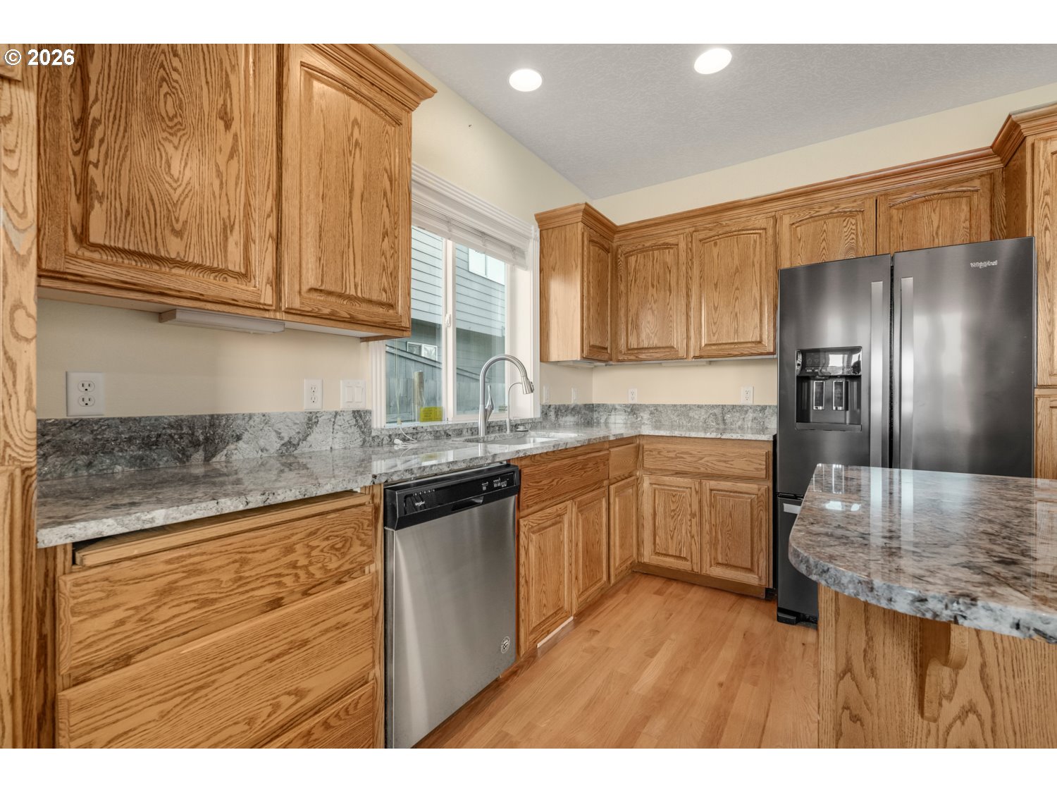 21223 Ne Shore Dr Property Photo 12