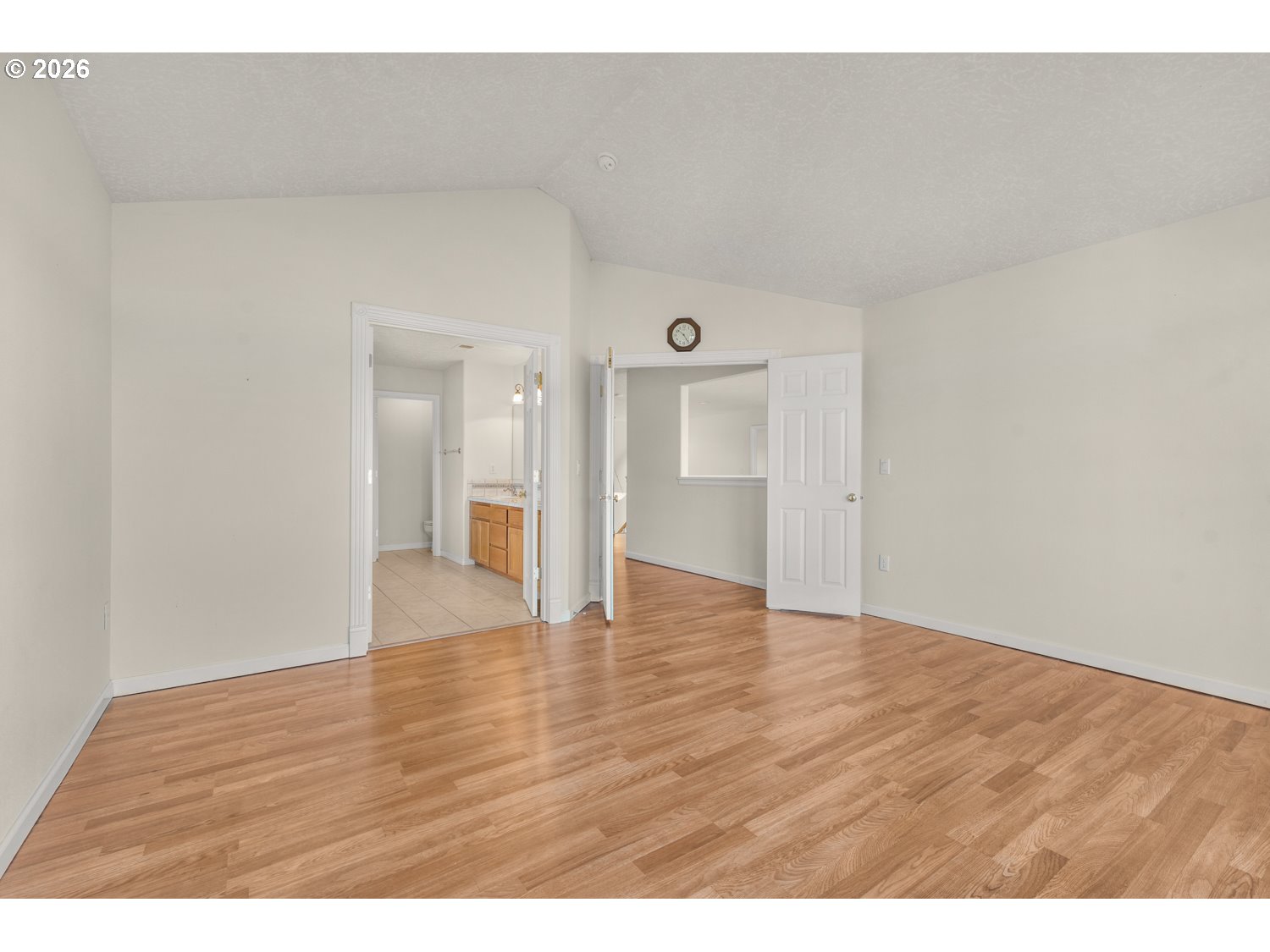 21223 Ne Shore Dr Property Photo 22
