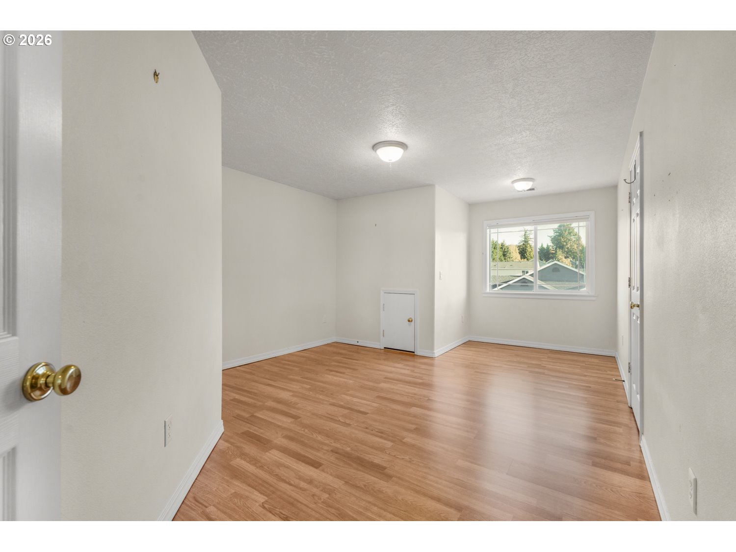 21223 Ne Shore Dr Property Photo 26