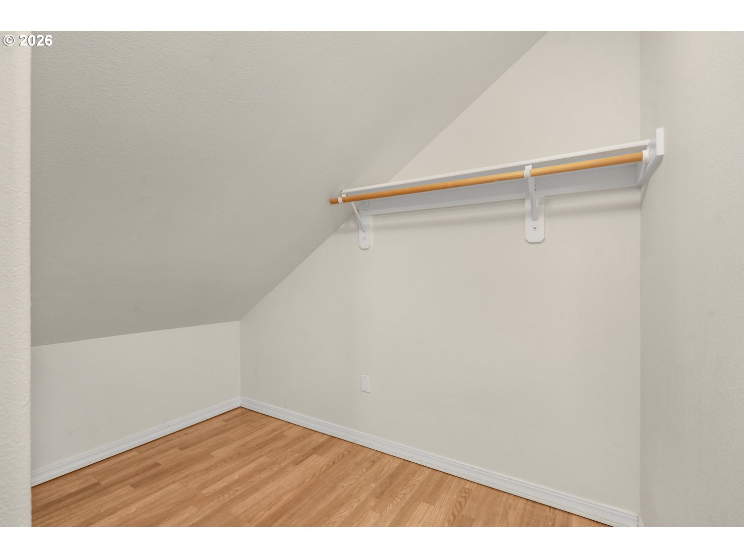 21223 Ne Shore Dr Property Photo 29