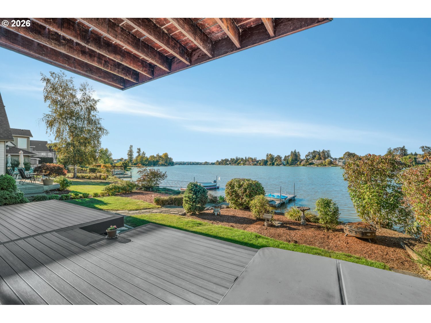 21223 Ne Shore Dr Property Photo 30