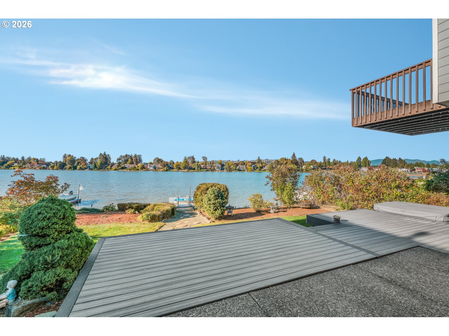 21223 Ne Shore Dr Property Photo 31