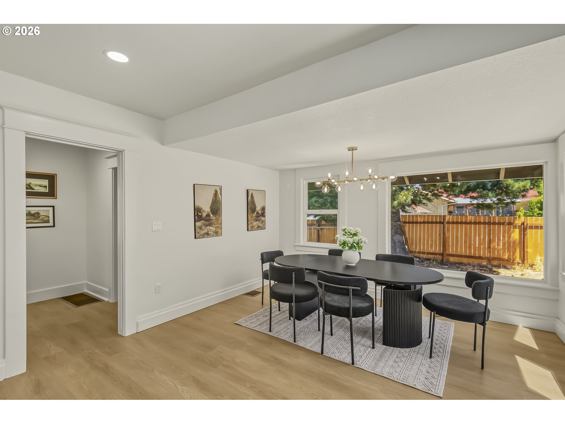 9131 N Lombard St Property Photo 12