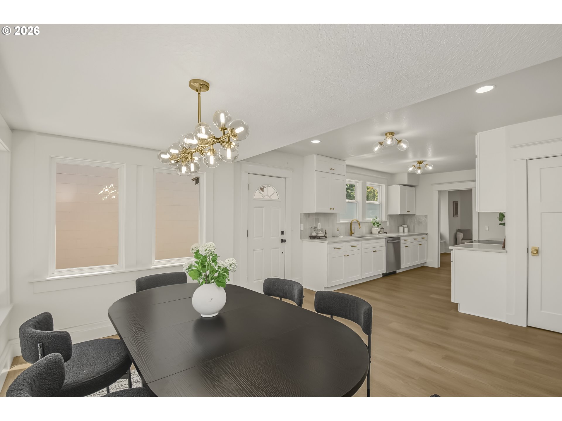 9131 N Lombard St Property Photo 13