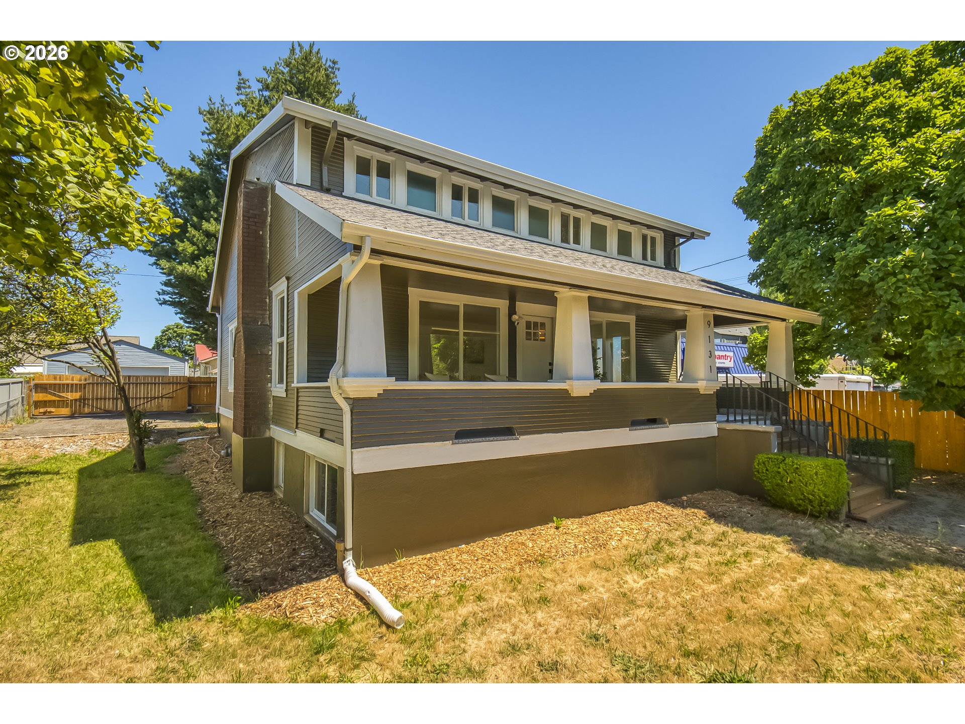 9131 N Lombard St Property Photo 30