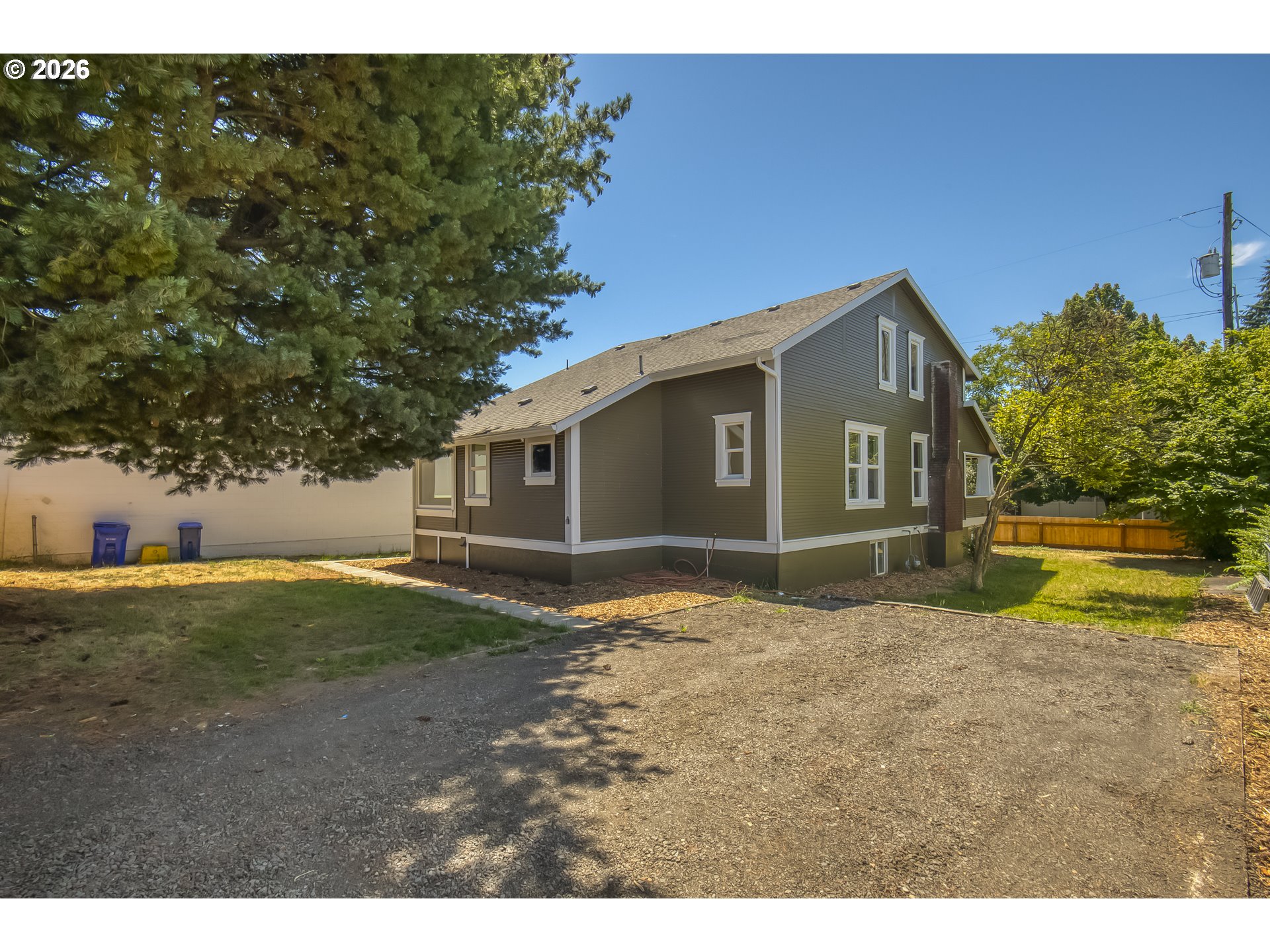 9131 N Lombard St Property Photo 33