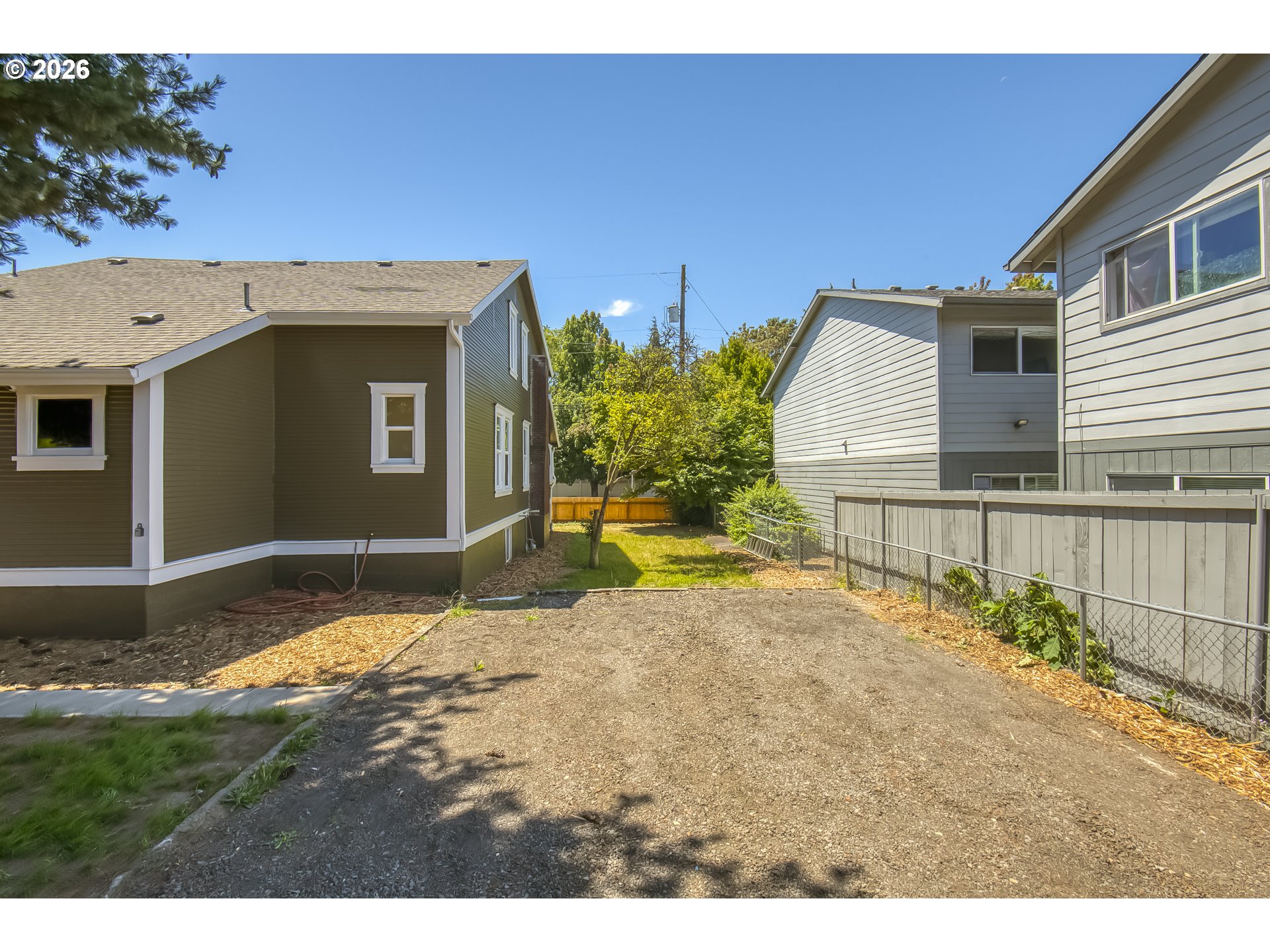 9131 N Lombard St Property Photo 34
