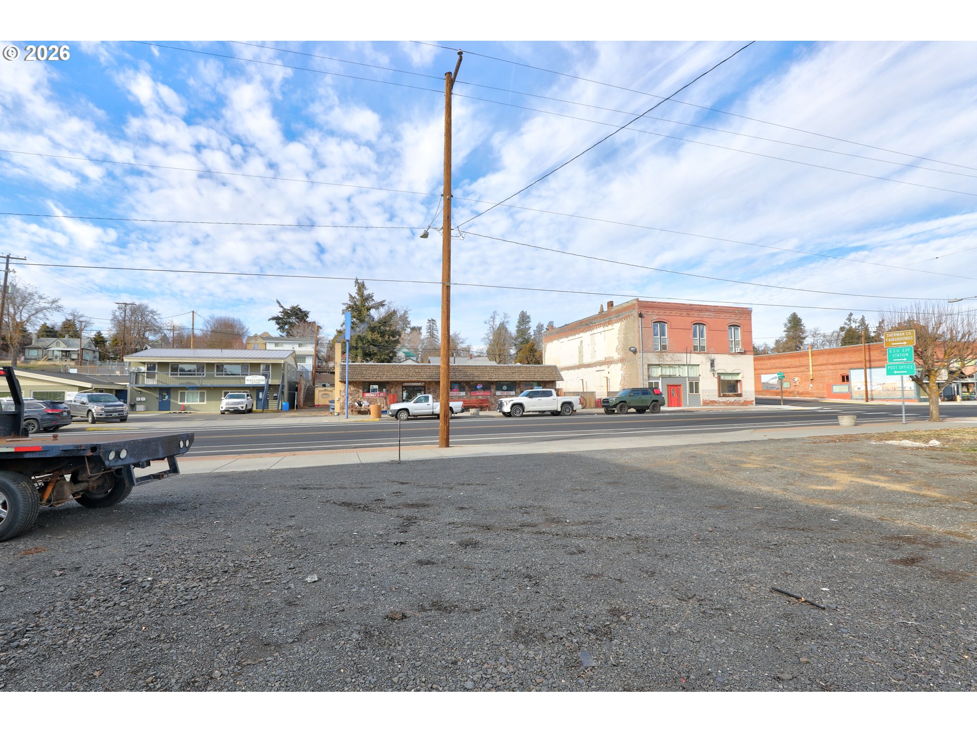 105 Main St Property Photo 2