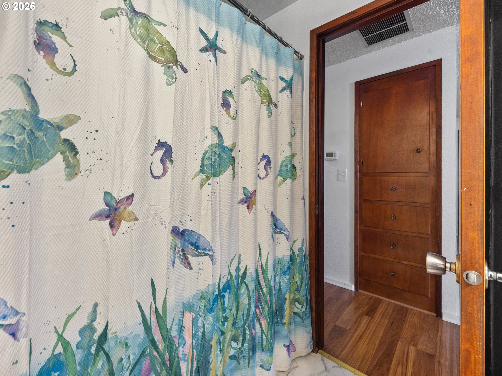 550 Walnut St Property Photo 12