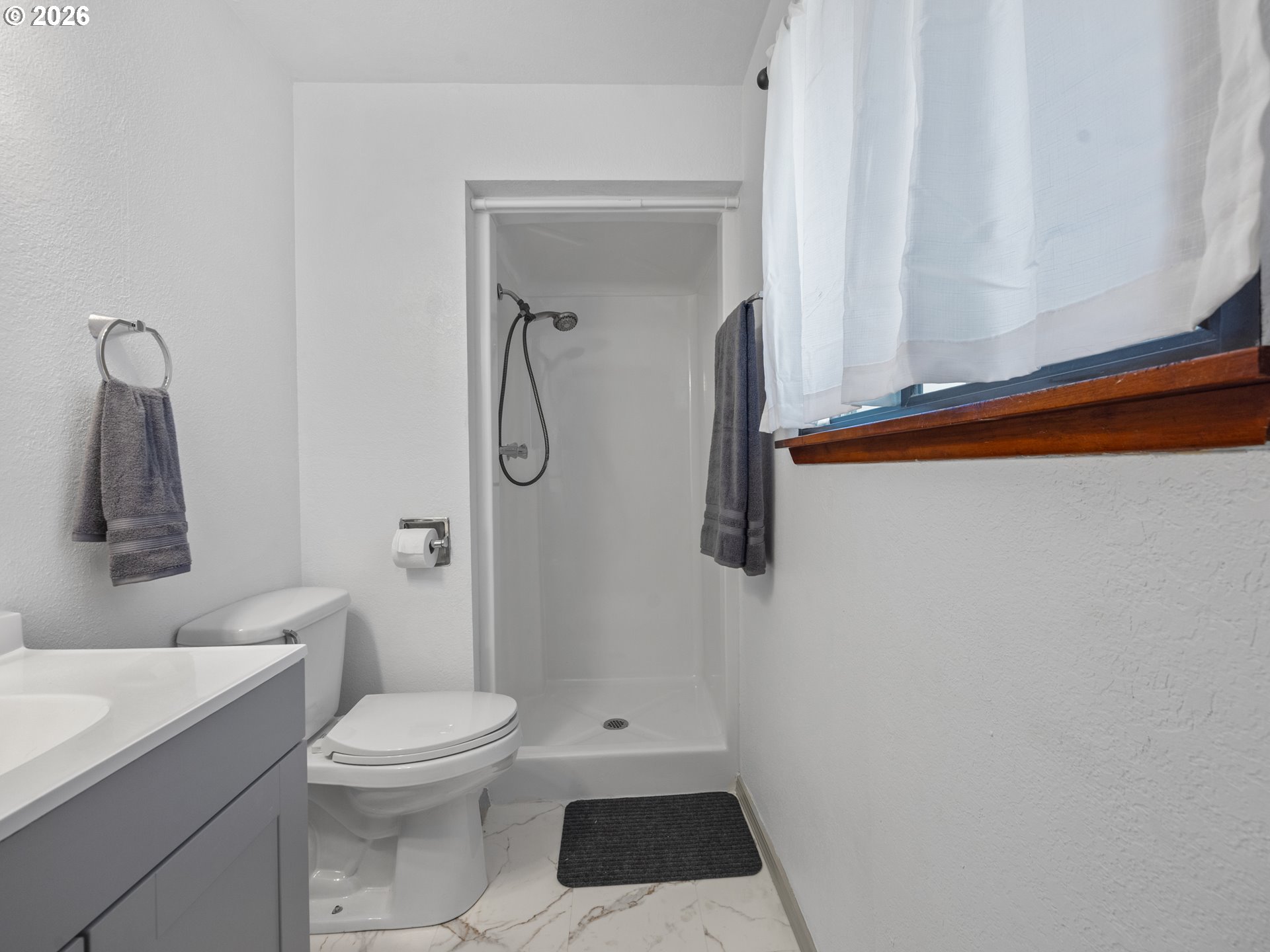 550 Walnut St Property Photo 15