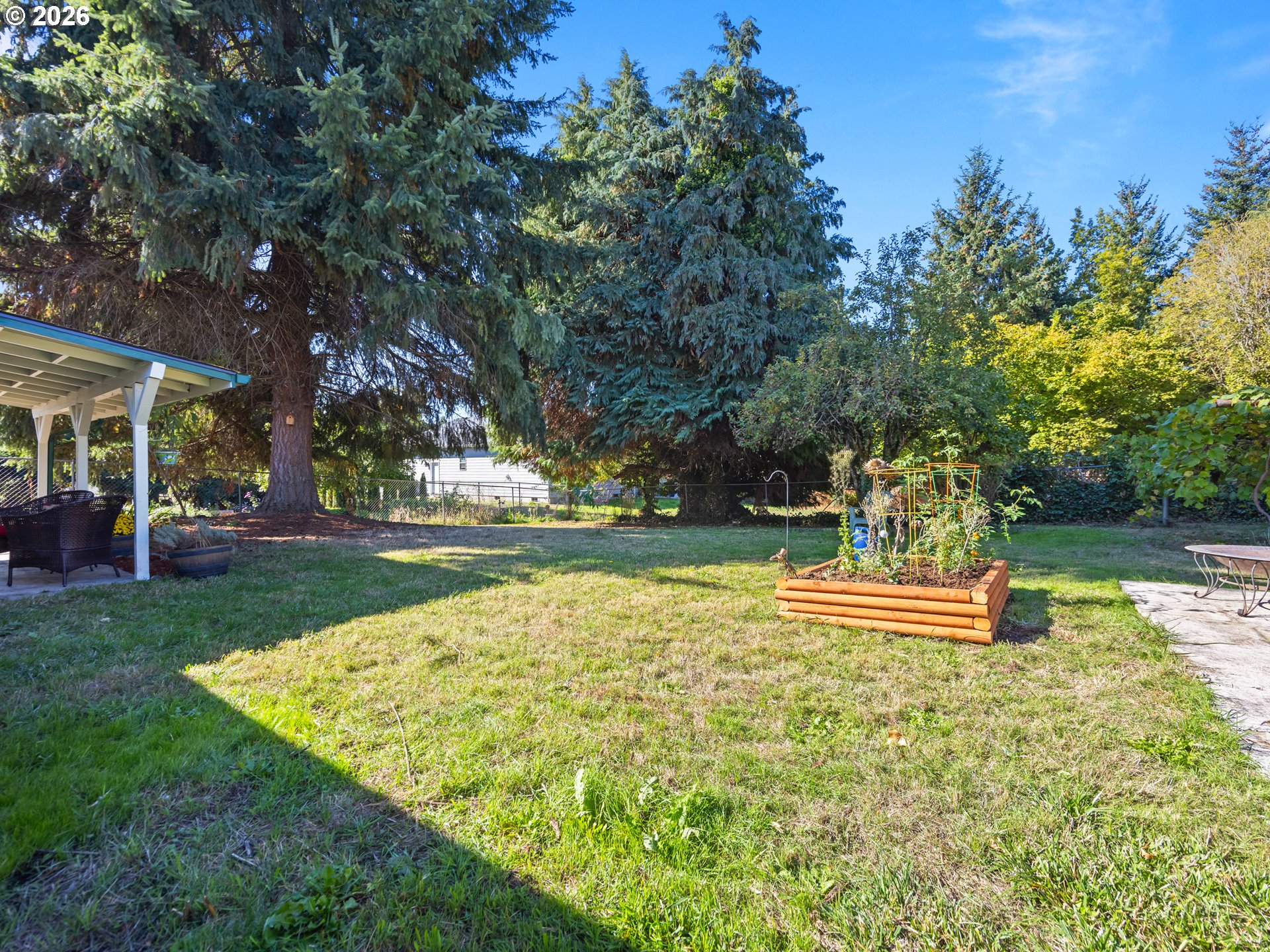 550 Walnut St Property Photo 30